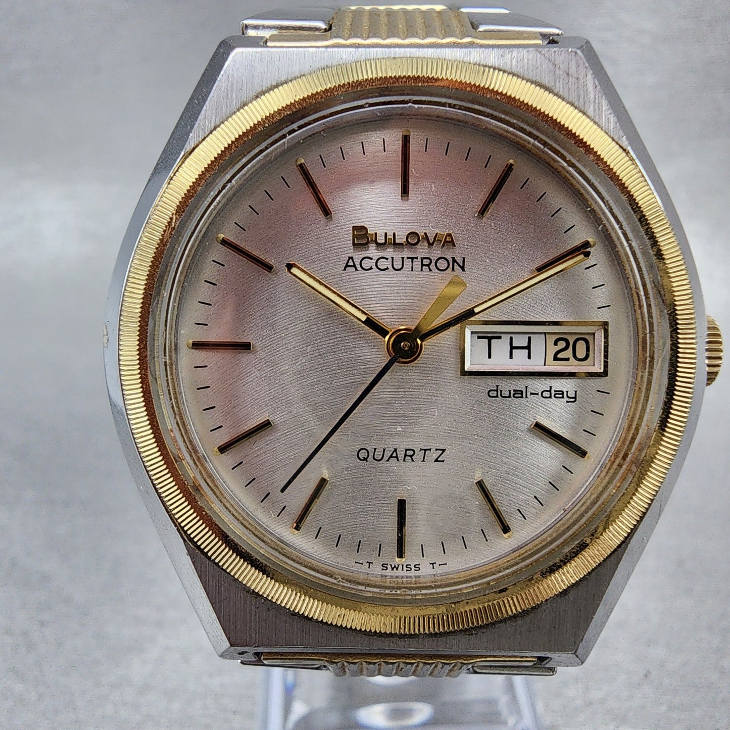 Bulova Accutron Quartz Watch Men 37mm Silver Dial Two Tone DualDay New Battery1