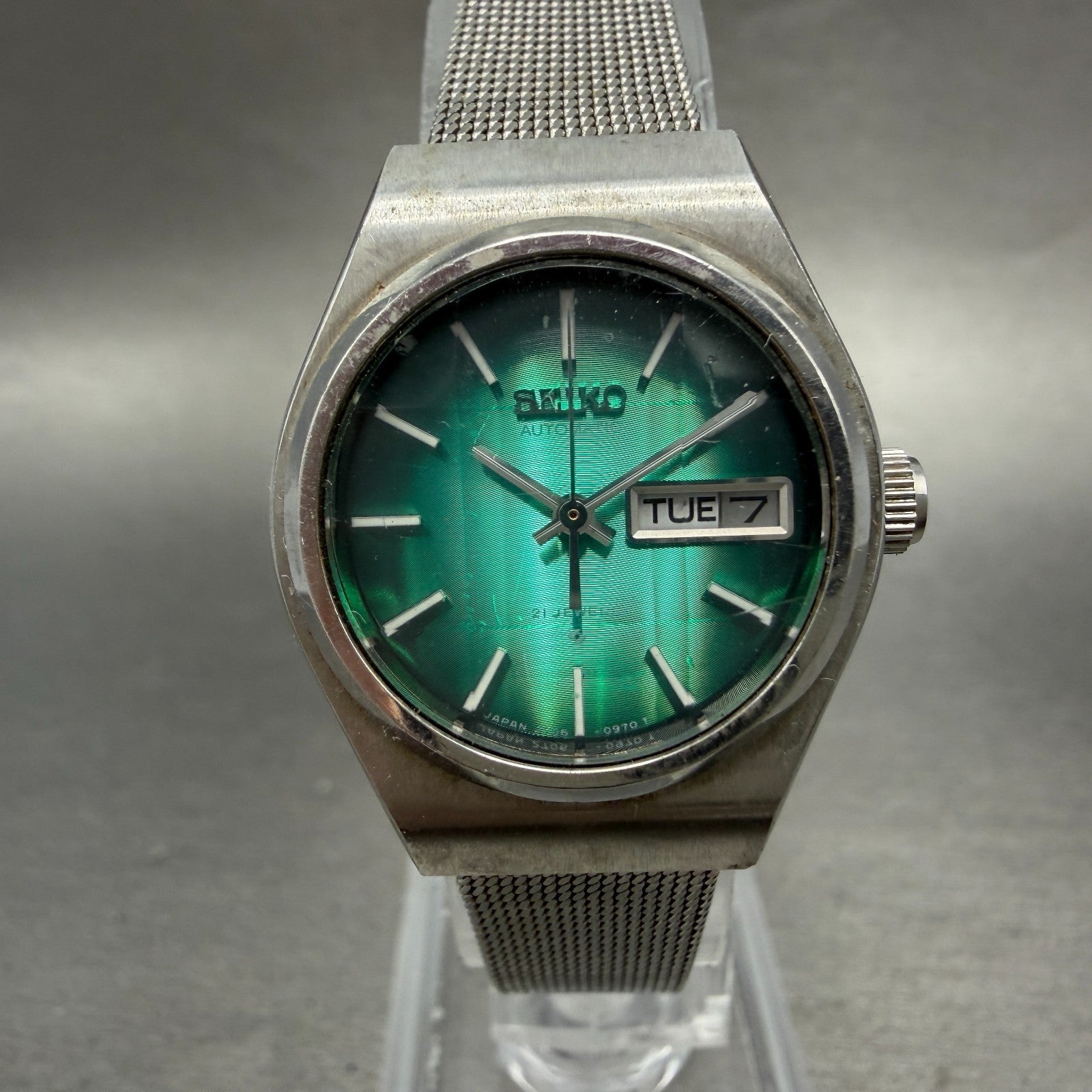 Seiko Automatic Watch Women 25mm Green Dial Silver Tone Daydate 2706-0380 Runs0