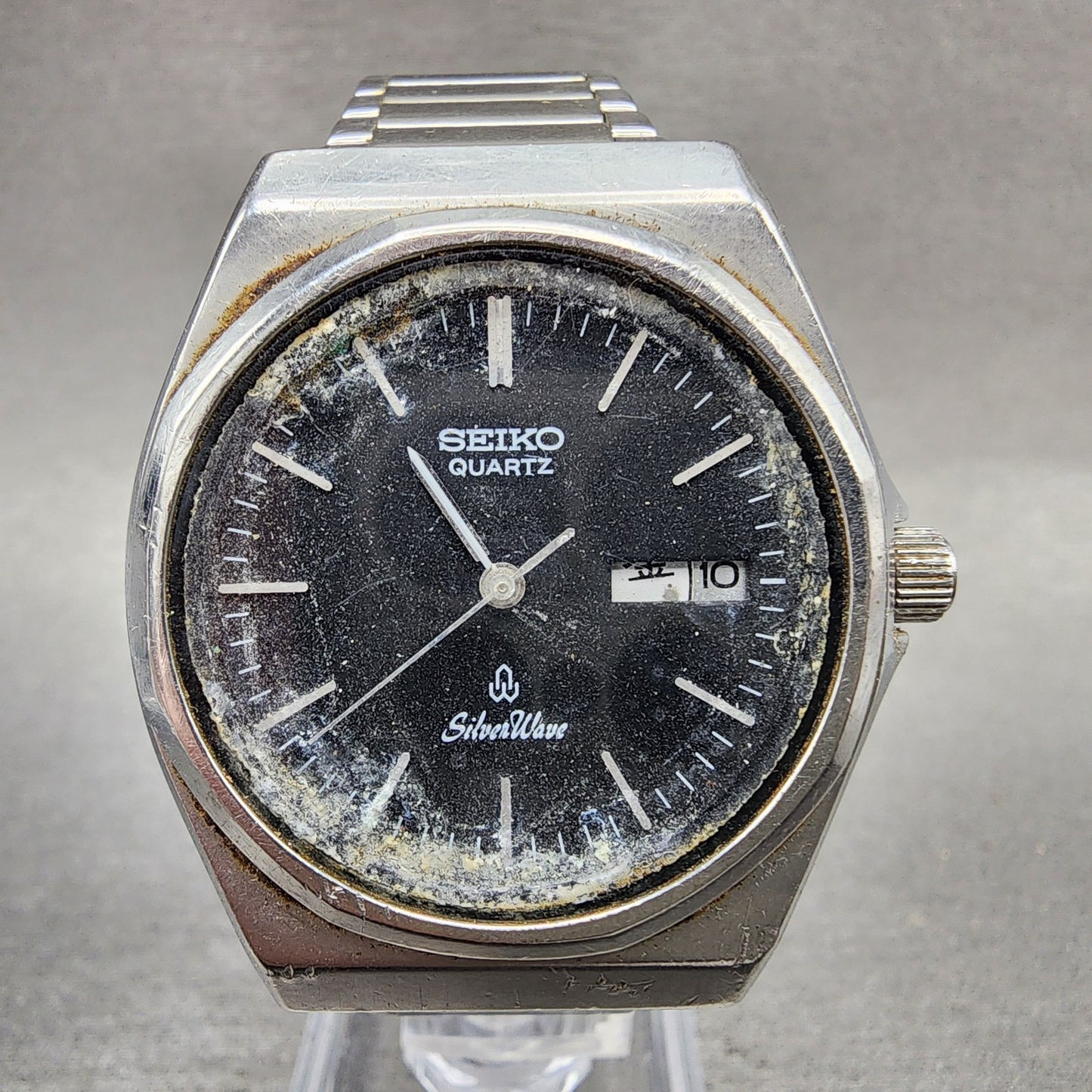 Seiko Silver Wave Watch Men 35mm Black Dial Silver Tone Daydate 64337000 PARTS0