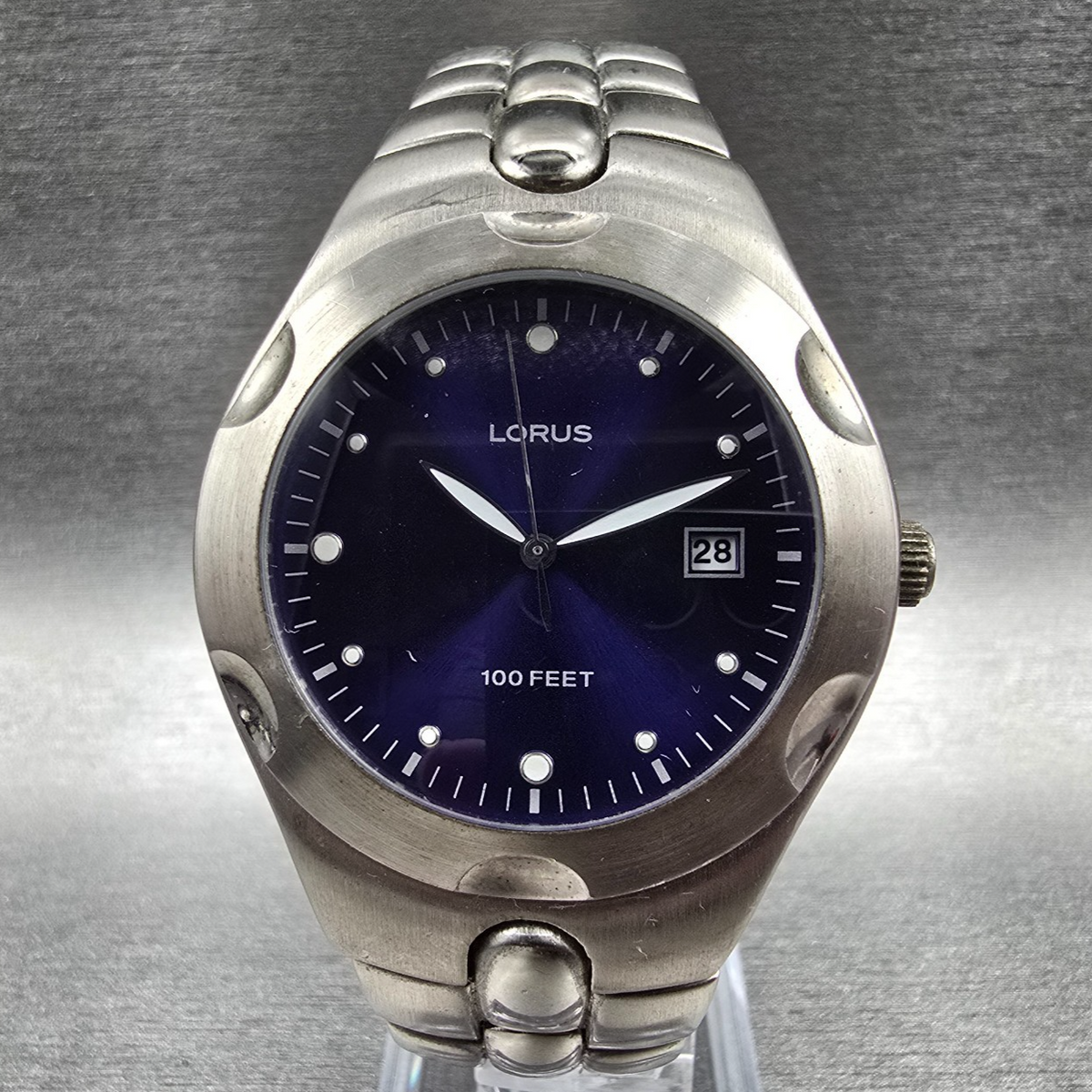 Lorus Watch Men 40mm Blue Dial Silver Tone Date Round LR0552 New Battery0