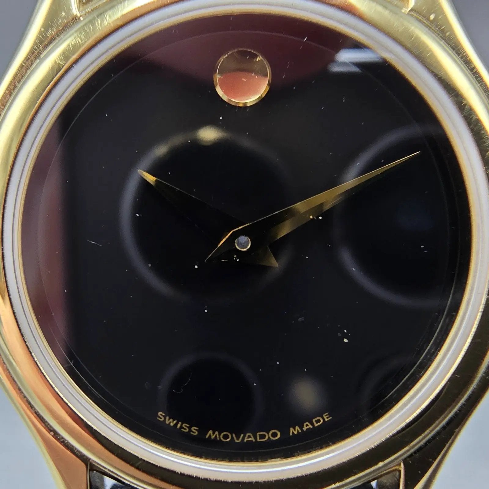 Movado Museum Watch Women 28mm Black Dial Gold Tone Round 87 E4 0823 New Batt MR1