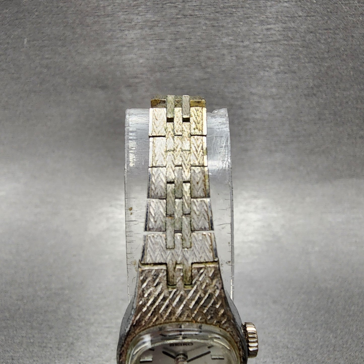 Seiko Watch Women 17mm Silver Dial Silver Tone Round 11203020 Manual Runs4