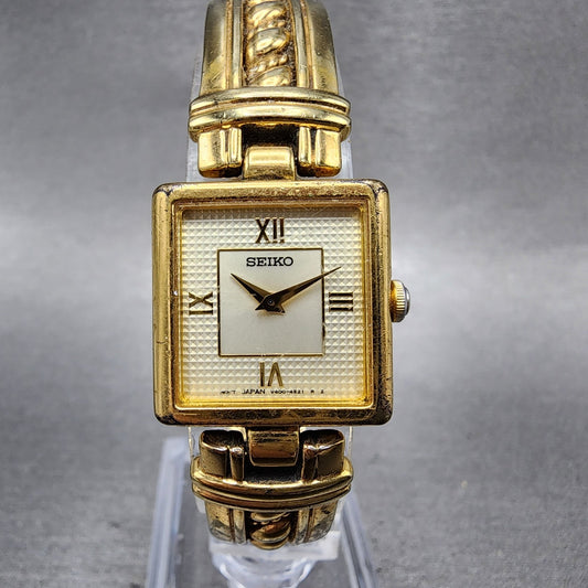 Seiko Watch Women 20mm Champagne dial Gold Tone Square V4006280 New Battery0