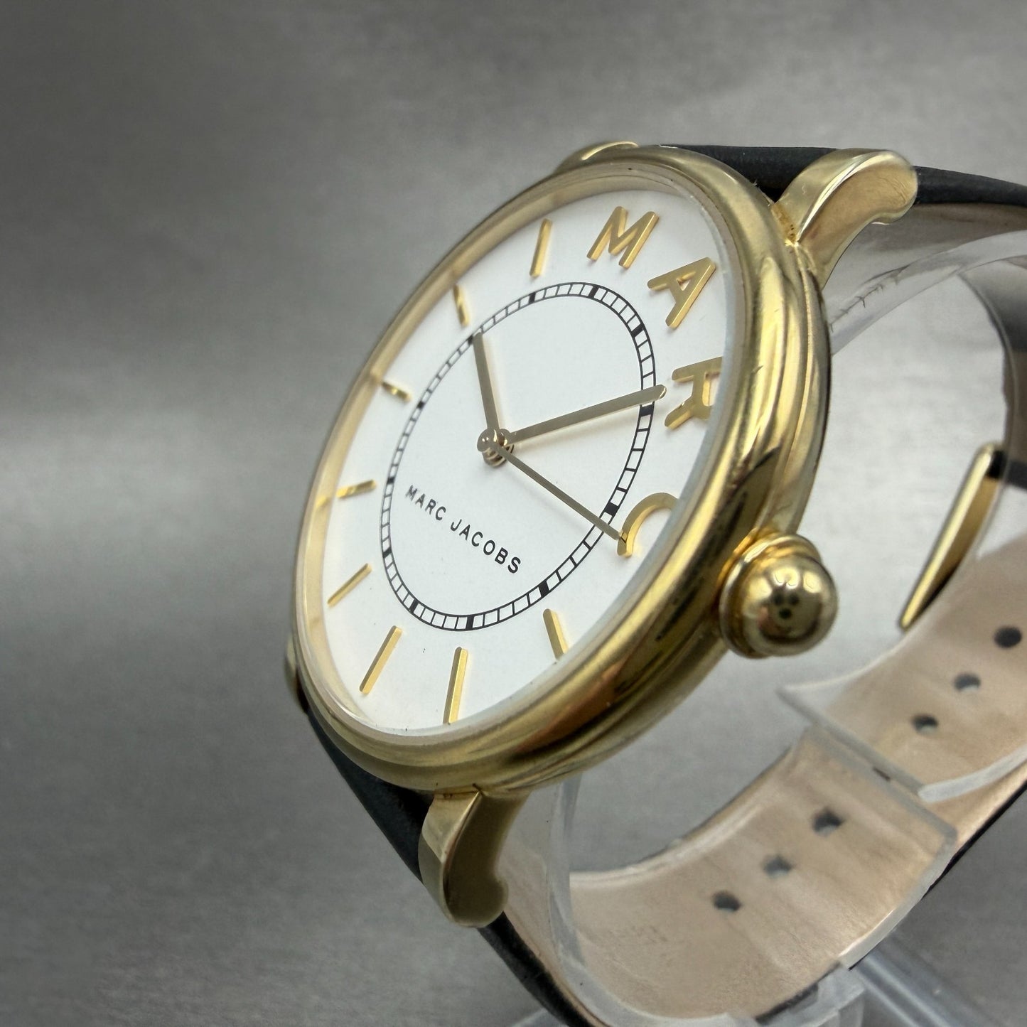 Marc Jacobs Roxy Watch Women 37mm White Dial Gold Tone Round MJ1532 New Battery2