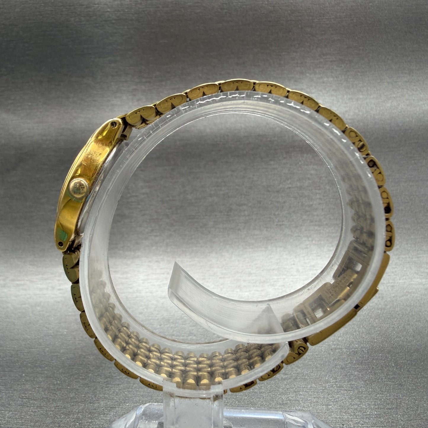 Seiko Watch Women 19mm White Dial Gold Tone Round V401-0289 New Battery Vintage6