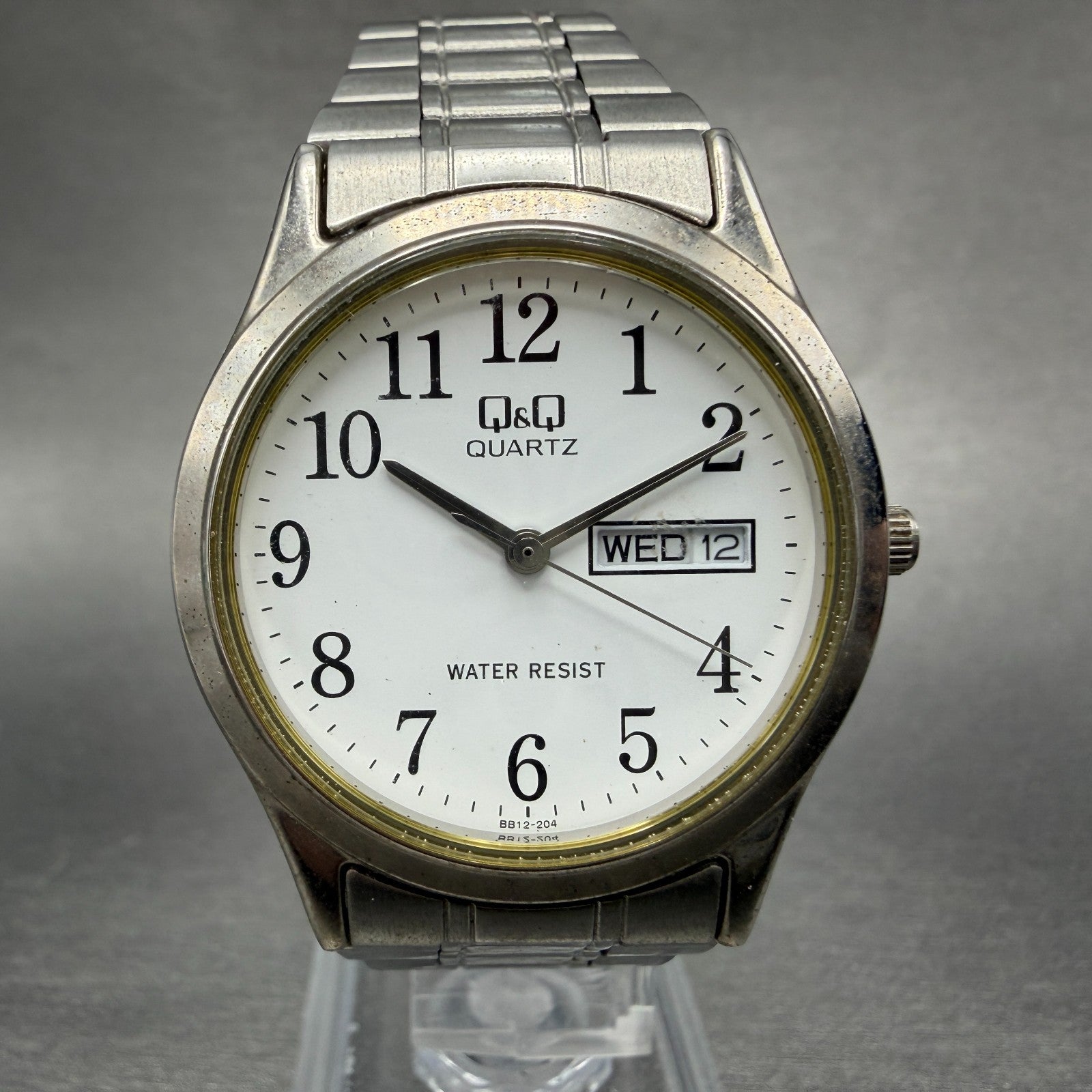 Citizen Q&Q Watch Men 34mm White Dial Silver Tone Daydate  Round New Battery0