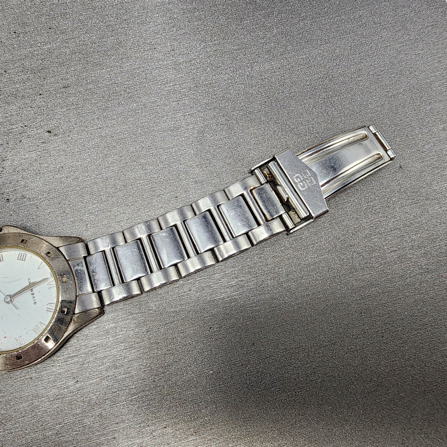 Givenchy Watch Men 35mm White Dial Silver Tone Round  Broken Bracelet PARTS8