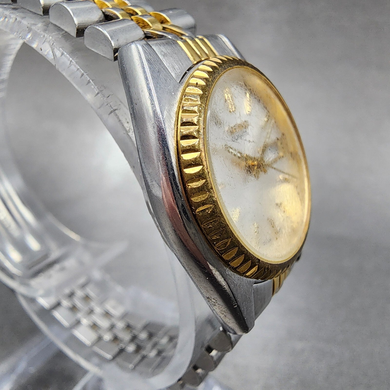 Seiko Watch Women 24mm White Dial Two Tone Daydate Round 7N830041 New Batt B1233