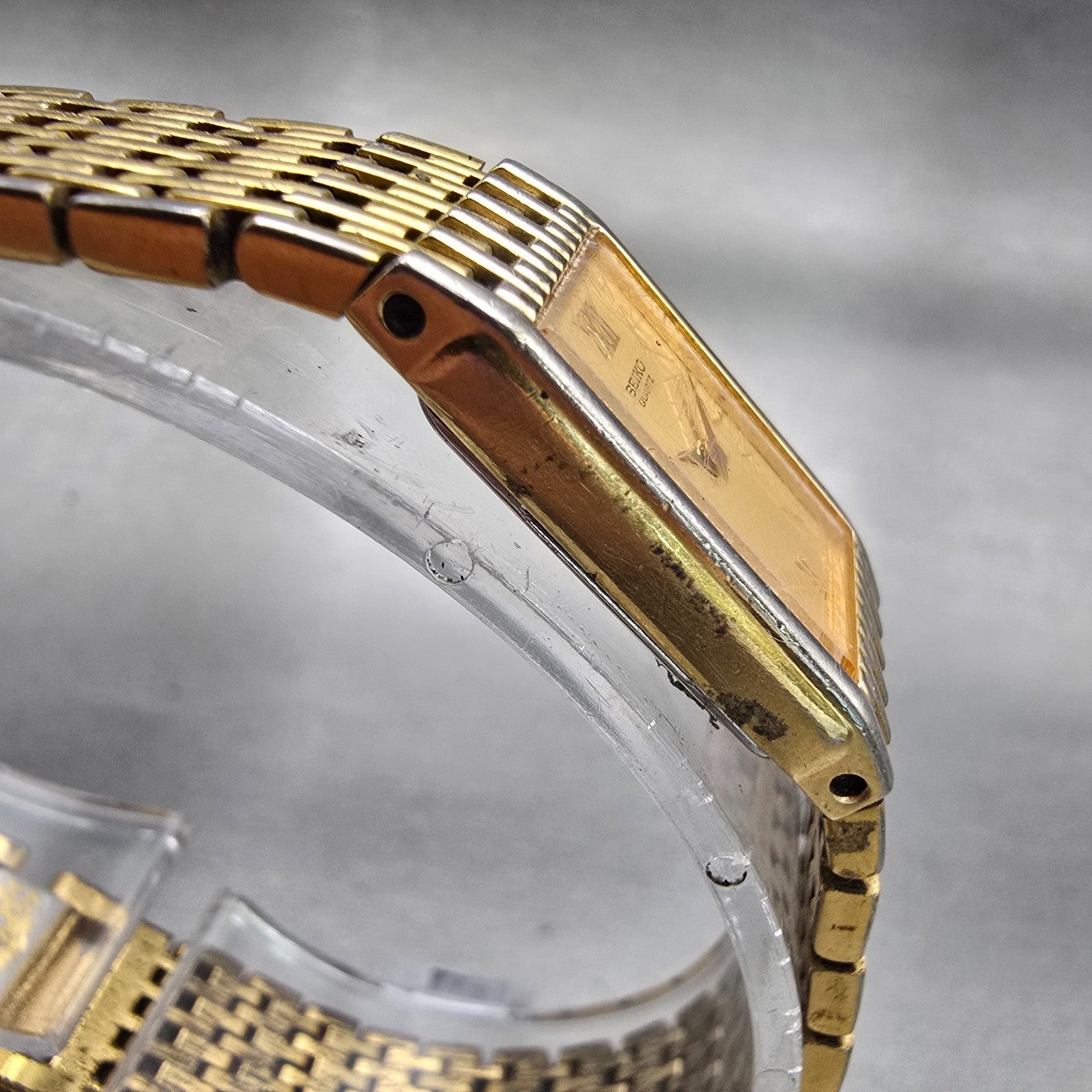 Seiko Watch Women 13mm Gold Dial Gold Tone Rectangle 2E20-6700 New Battery VTG3