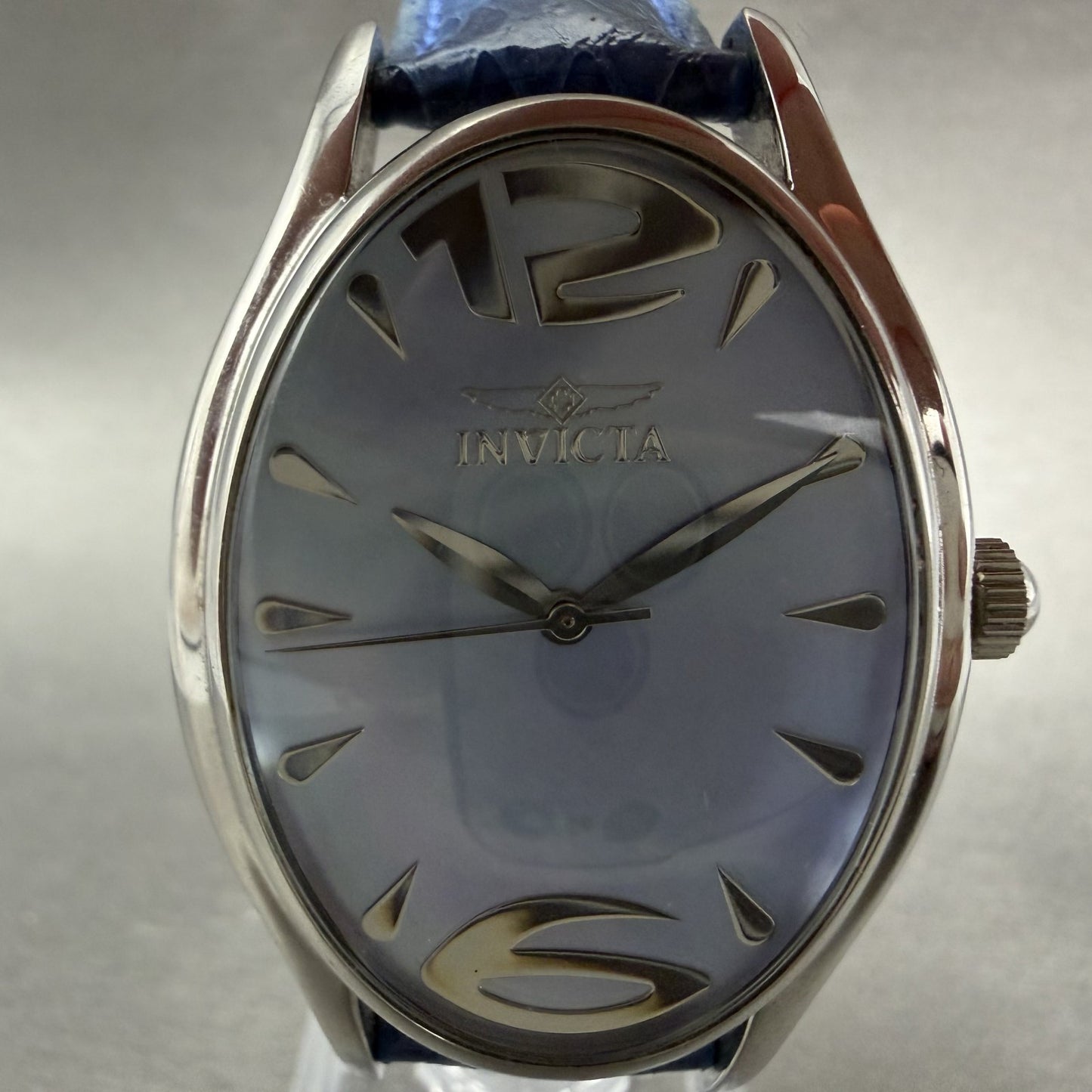 Invicta Watch Women 32mm MOP Dial Stainless Steel Oval 2405 New Battery1