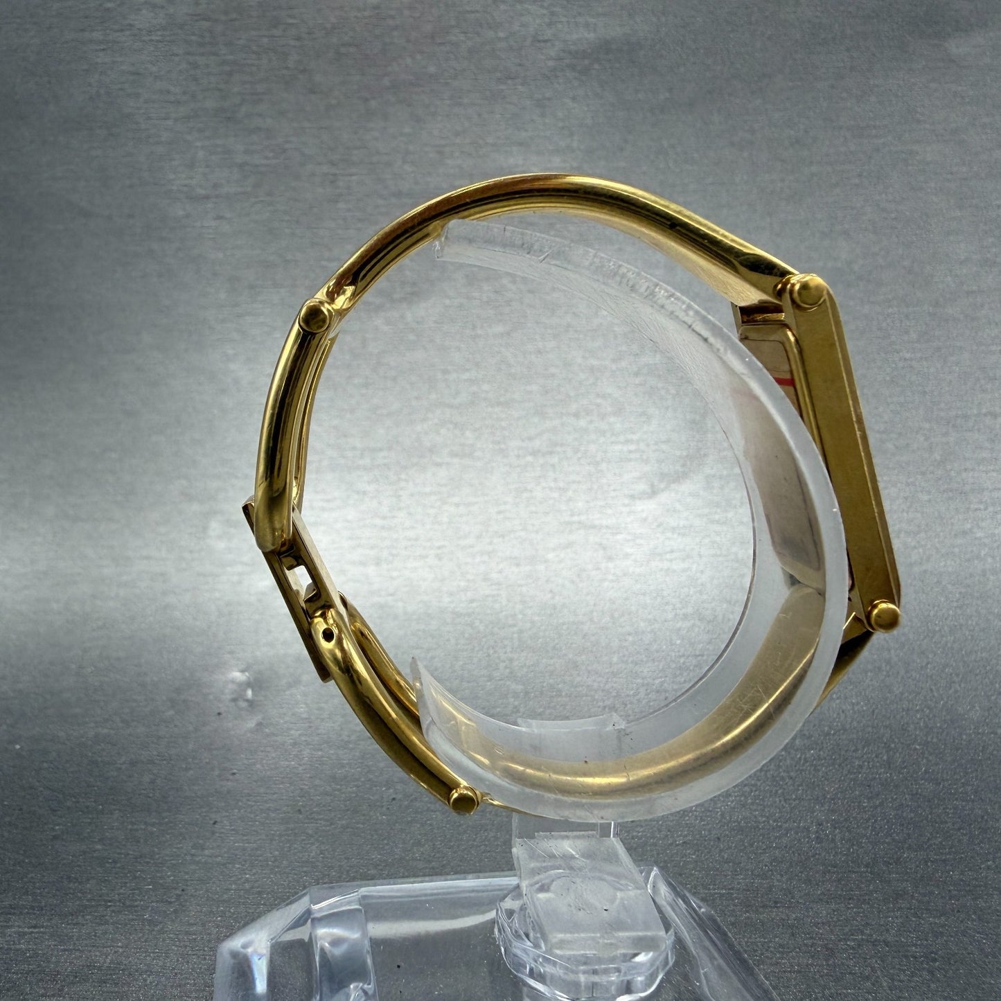 Gucci 1500L Tank Watch Women 12mm MOP Dial Gold Rectangle Bangle New battery ABC8