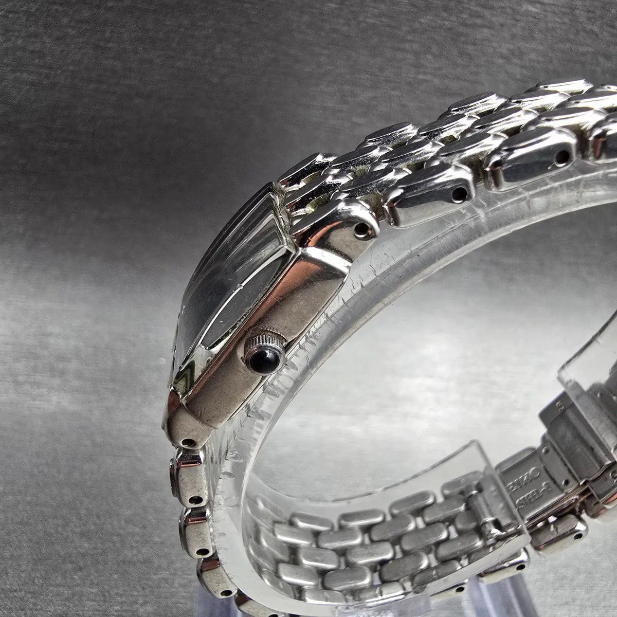Seiko Tank Watch Women 16mm Black Dial Silver Rectangle 1F20-0AH0 New Battery2