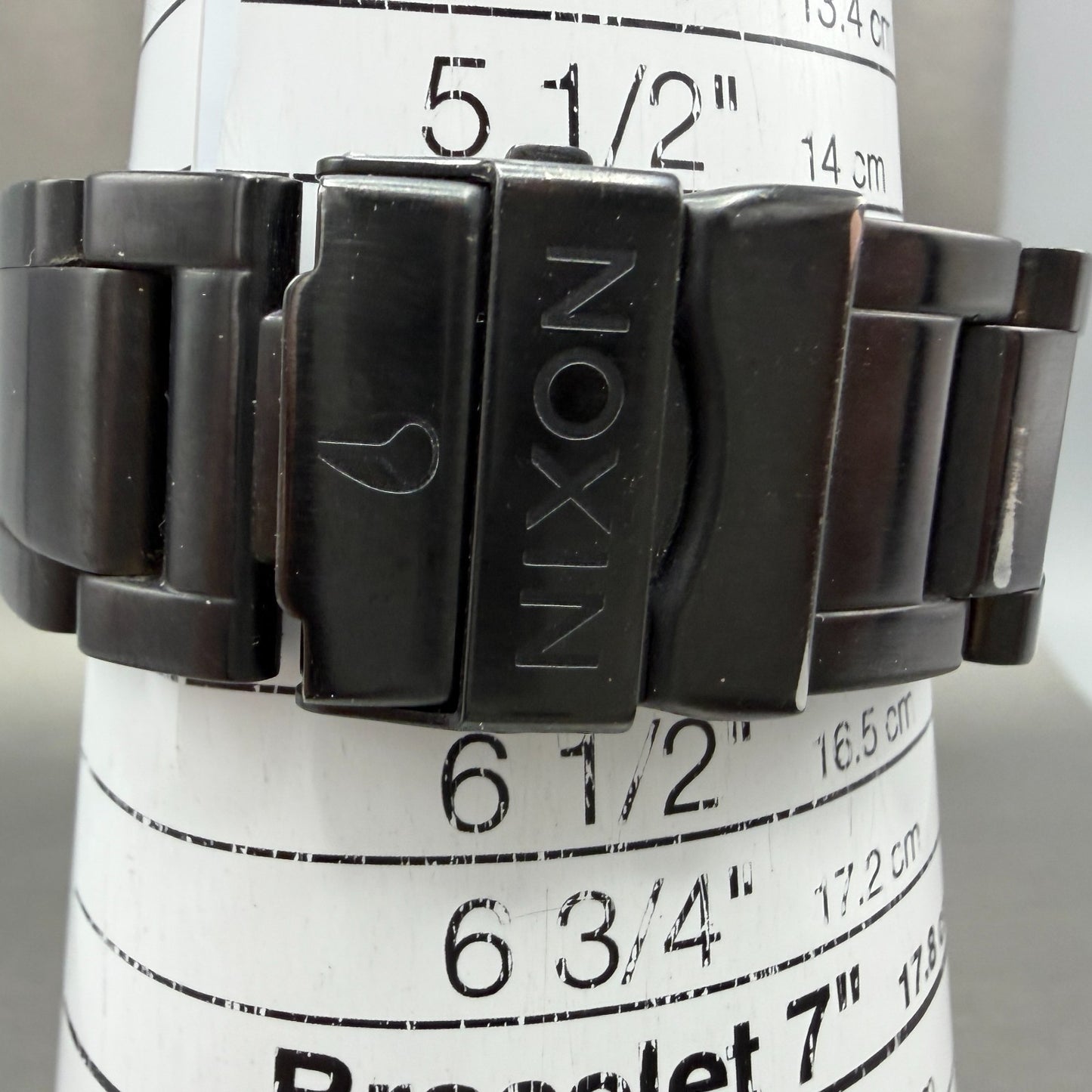 Nixon 42-20 Chrono Watch Women 42mm Black Dial Black Tone Date New Battery10