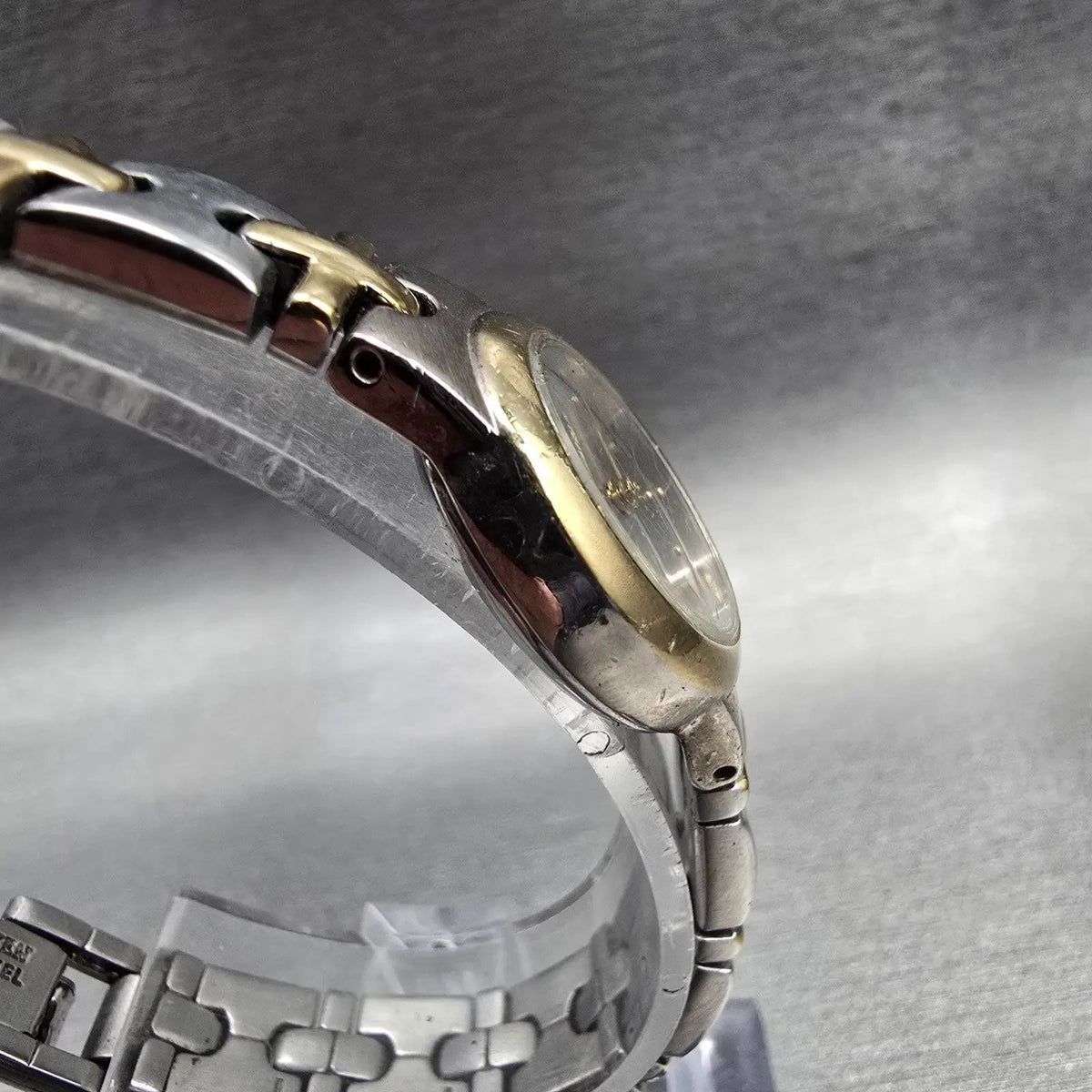 Citizen Watch Women 21mm Silver Dial Two Tone Round 5930-S99116 New Battery JP3