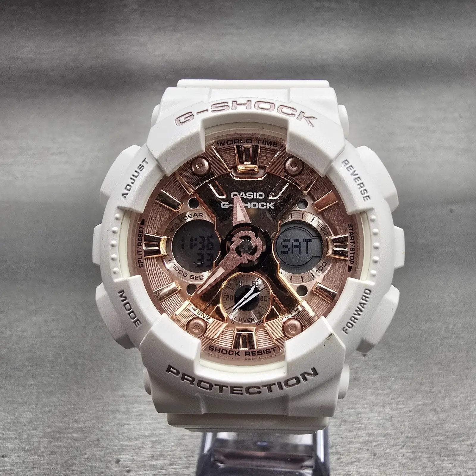 Casio G-Shock GMA-S120MF Watch Women 45mm Rose Gold White Chronograph New Batt0