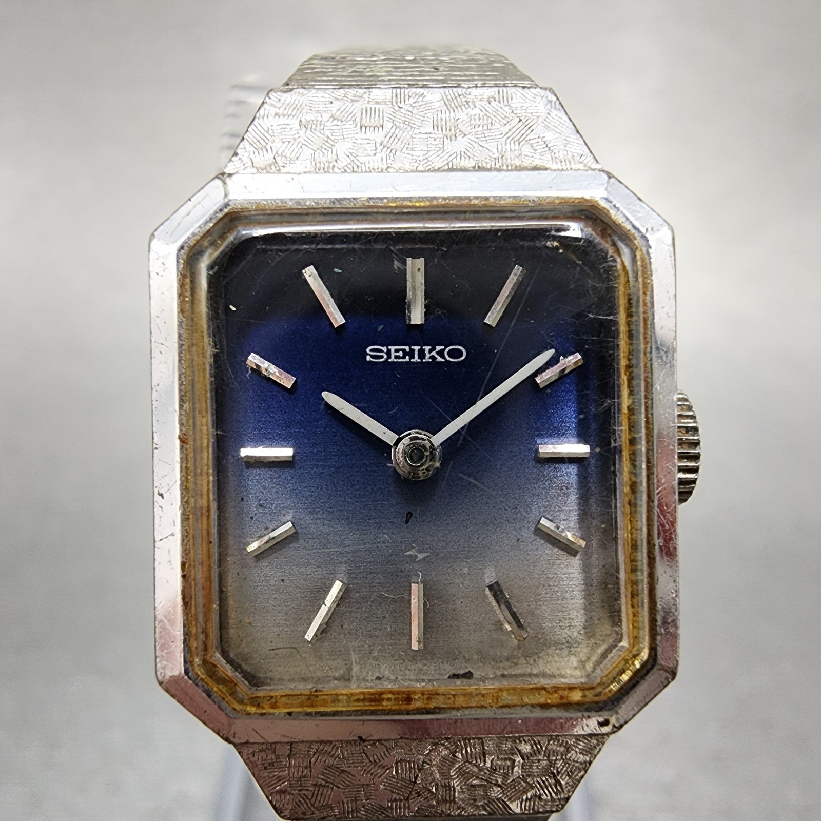 Seiko Tank Watch Women 18mm Blue Dial Silver Tone Manual 113999 Runs1