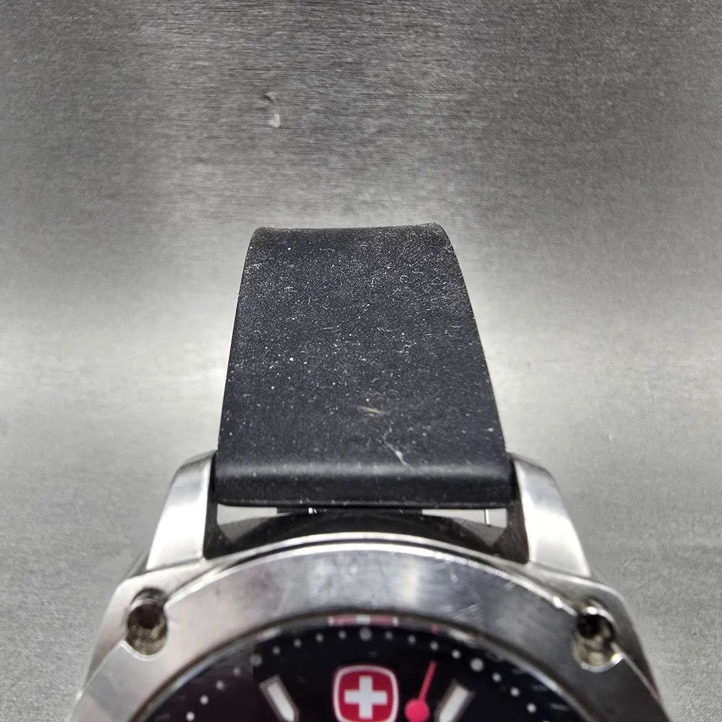 Wenger Swiss Military Watch Men 44mm Black Dial Silver Tone Date 79375 New Batt4