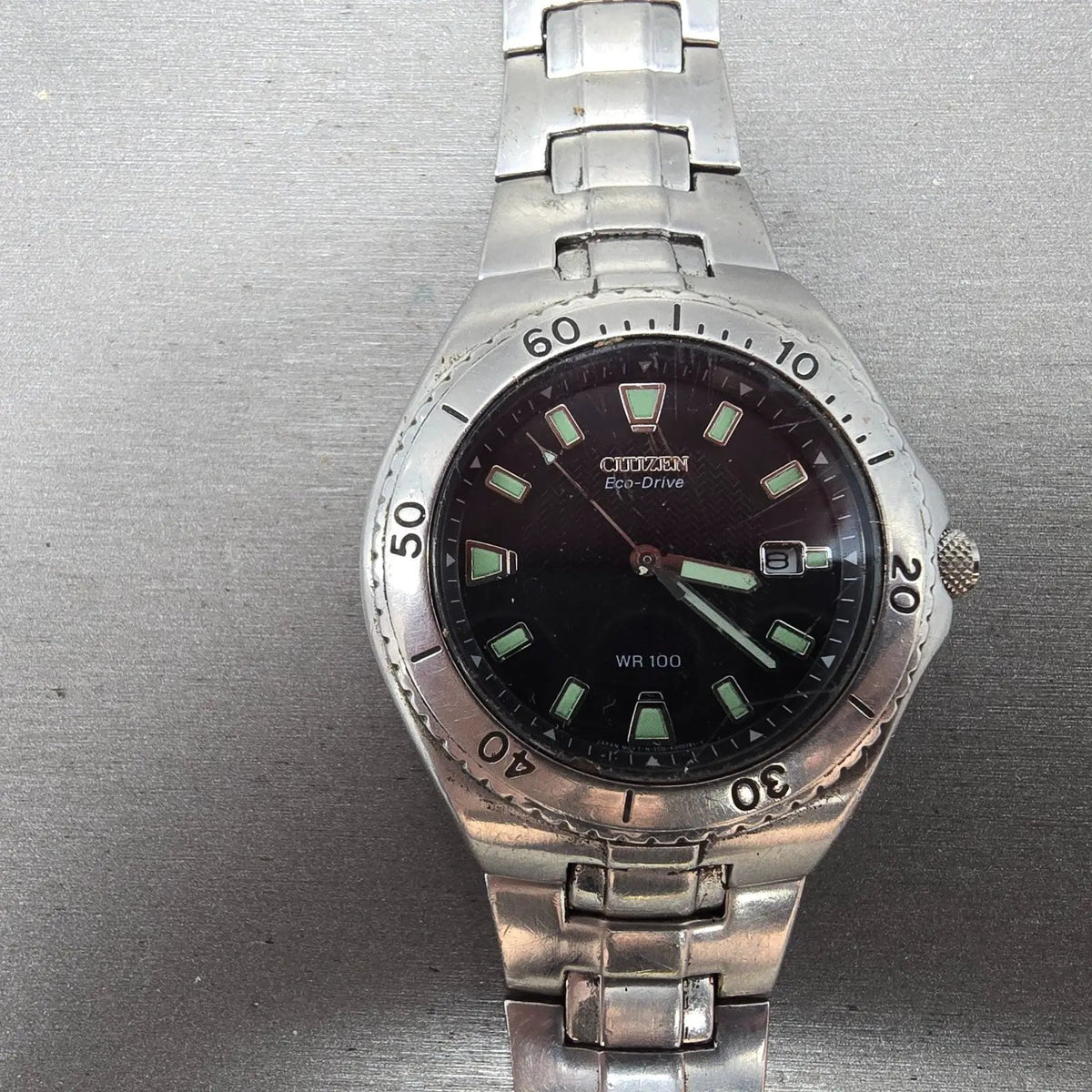 Citizen Eco-Drive Watch Men 40mm Black Dial Silver Tone Date E110-K000432 PARTSP0