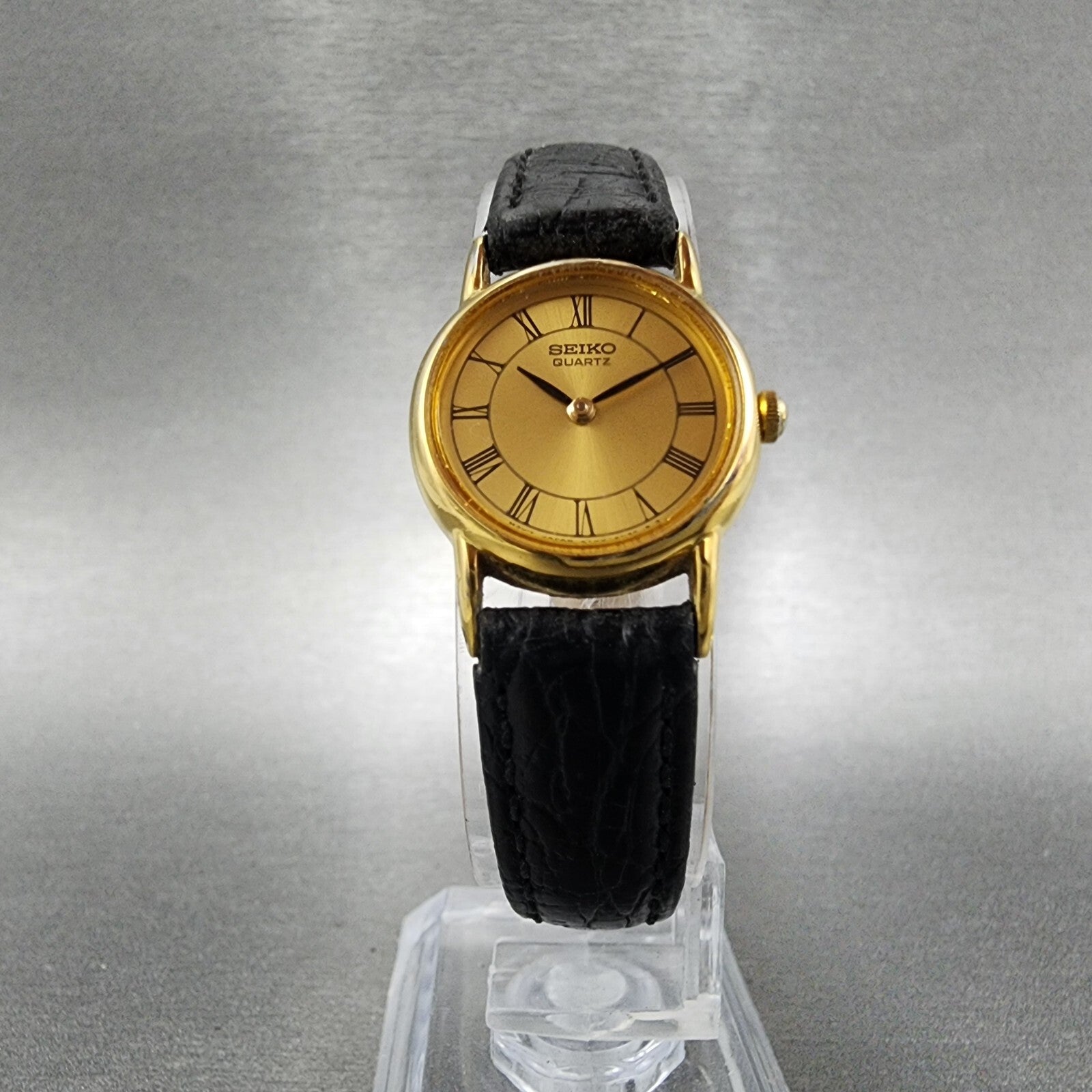 Seiko Watch Women 20mm Gold Dial Gold Tone Round 2Y000A10 New Battery5