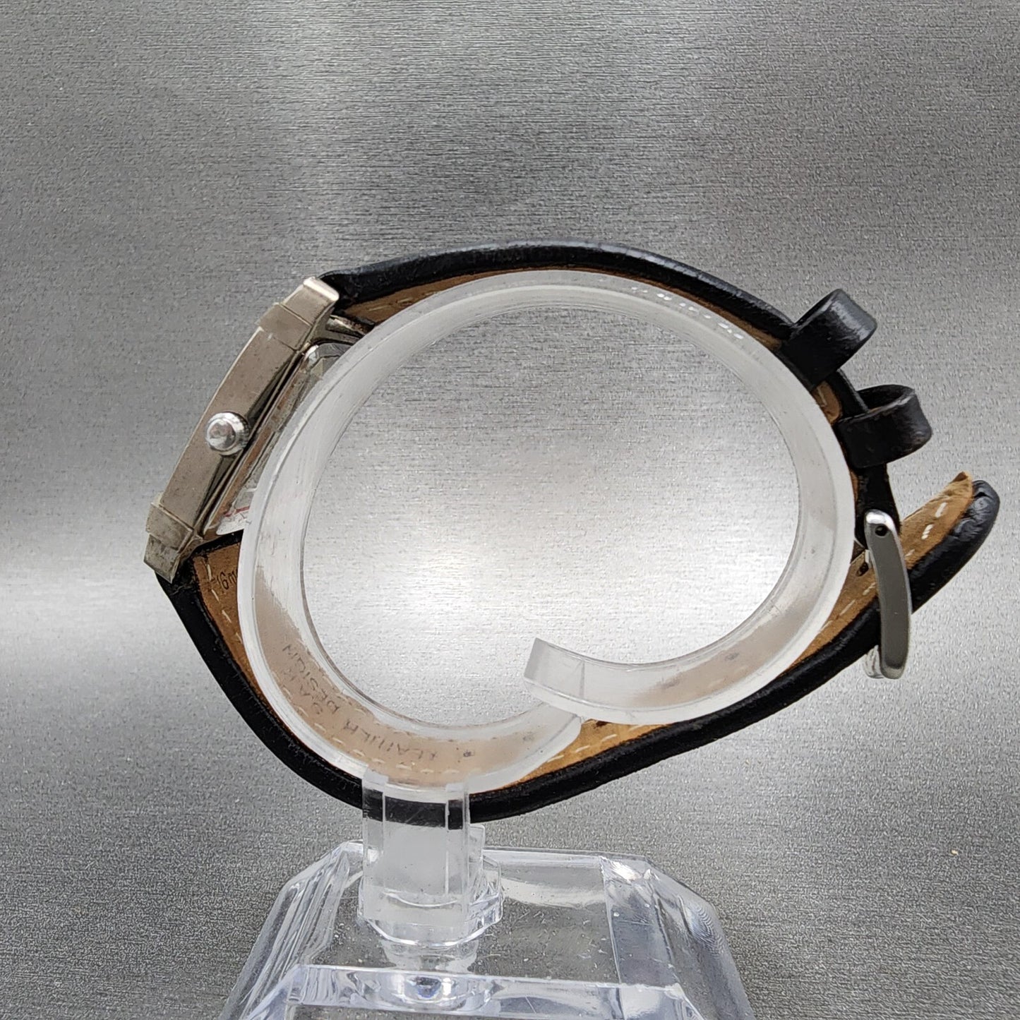 Wenger SAK Tank Watch Women 23mm White Dial Steel Date Rectangle New Battery