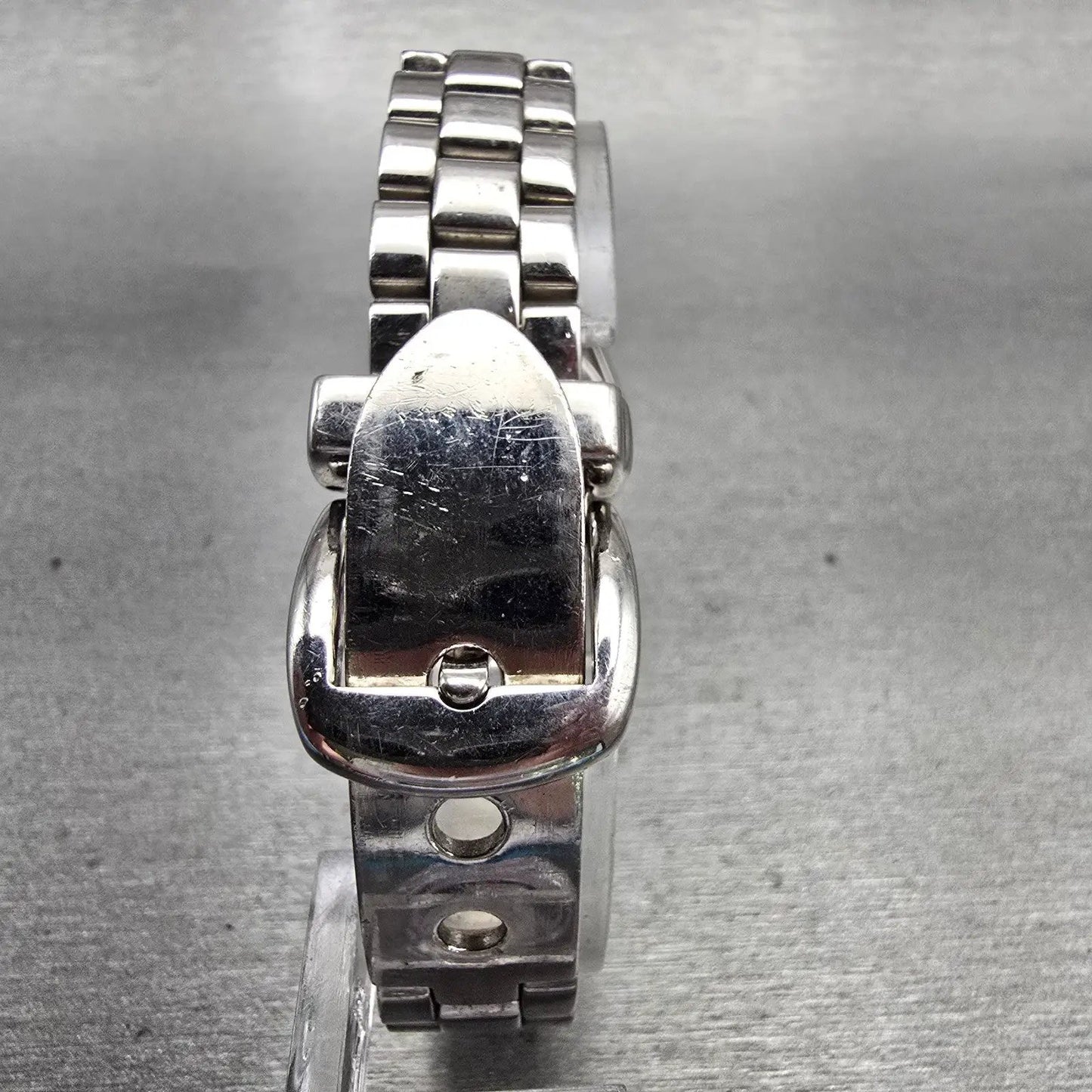 Bulova Watch Women 25mm Black Dial Silver Tone Round 96L18 Bangle New Battery6