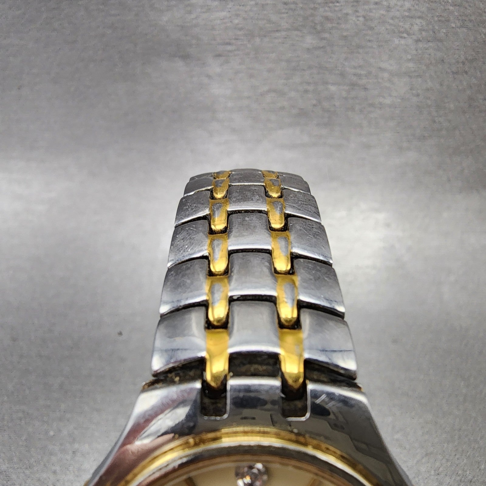 Bulova Watch Men 32mm Champagne Dial Two Tone Date Round 98D02 New Battery4