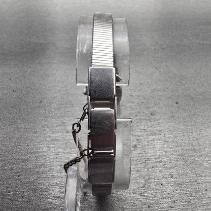 Seiko Watch Women 17mm White Dial Silver Tone Oval 2P20-0A89 New Battery Vintage7