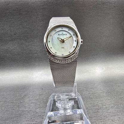 Skagen Watch Women 23mm MOP Dial Silver Tone Gemmed Oval 686XSGSC New Battery5