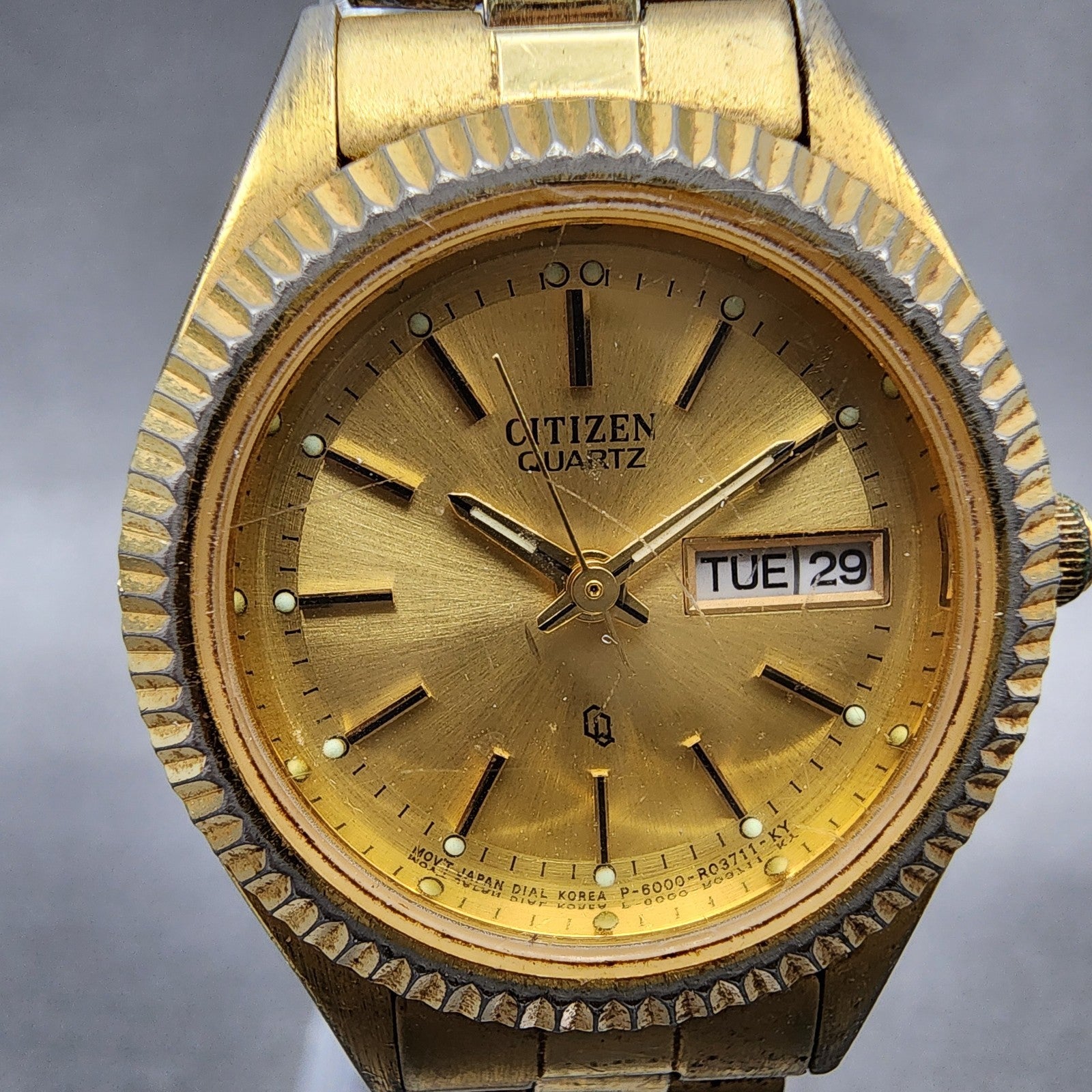 Citizen CQ Watch Women 25mm White Dial Two Tone Daydate Round 6000R00421 Newbat1