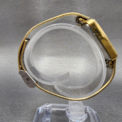VTG Pulsar Tank Watch Men 24mm Black Dial Gold Tone Rectangle Y100-5689 PARTS