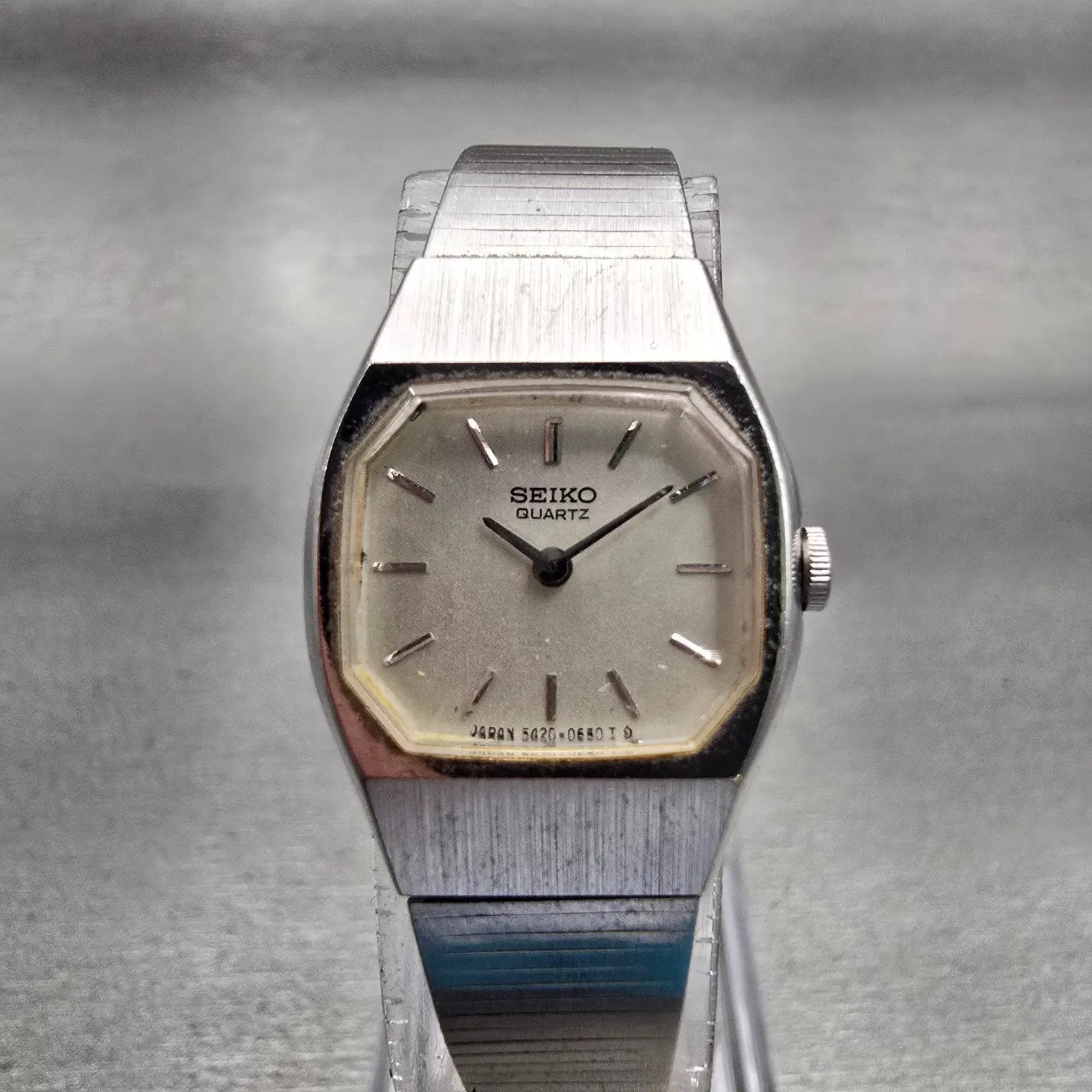 Seiko Watch Women 19mm Silver Dial Silver Tone Oval 5420-5320 New Battery VTG0
