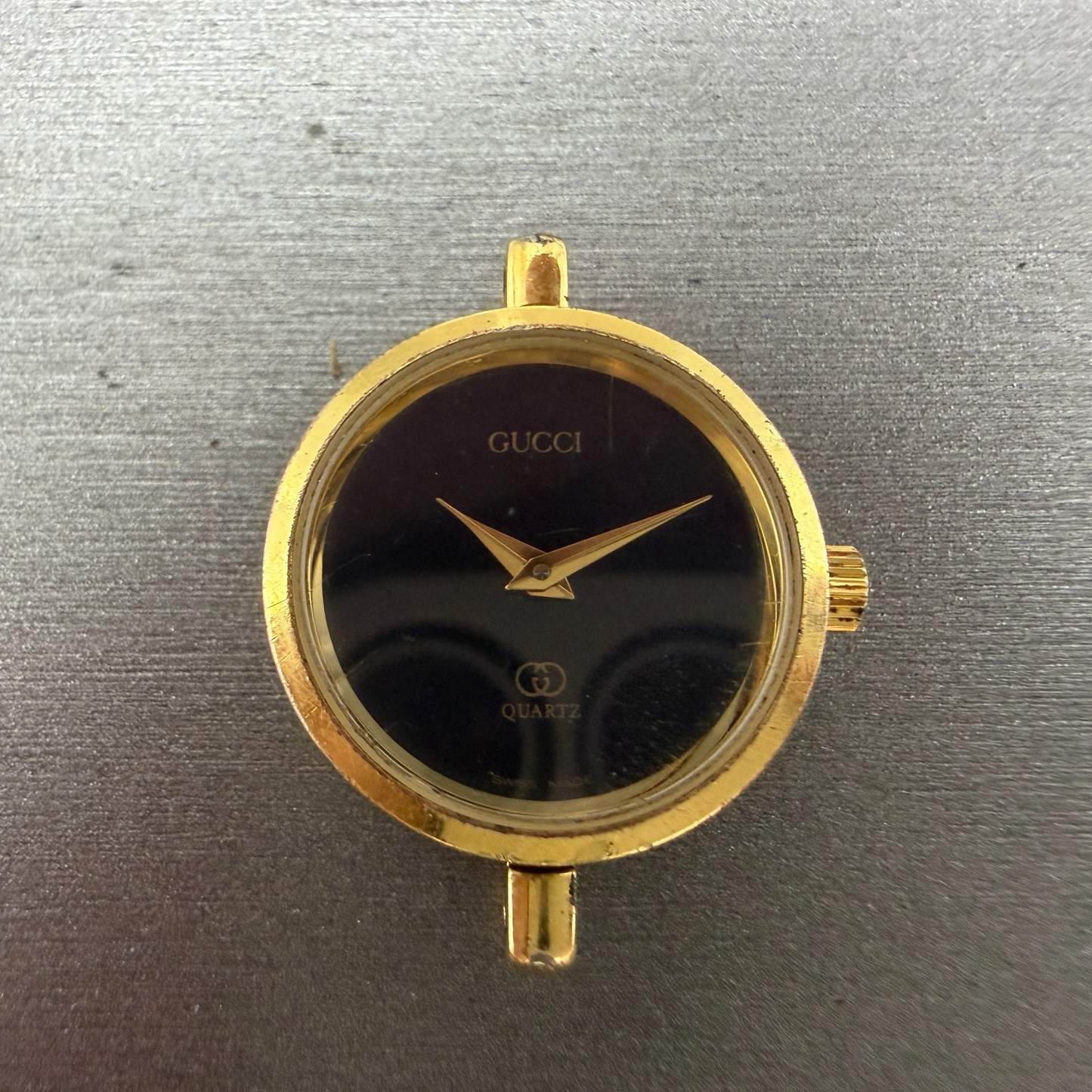 Gucci 2000L Watch Women 21mm Black Dial Gold Plated Round Vintage PARTS0