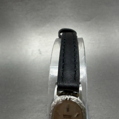 Seiko Watch Women 13mm Silver Dial Silver Tone Oval 1320-5140 New Battery VTG4