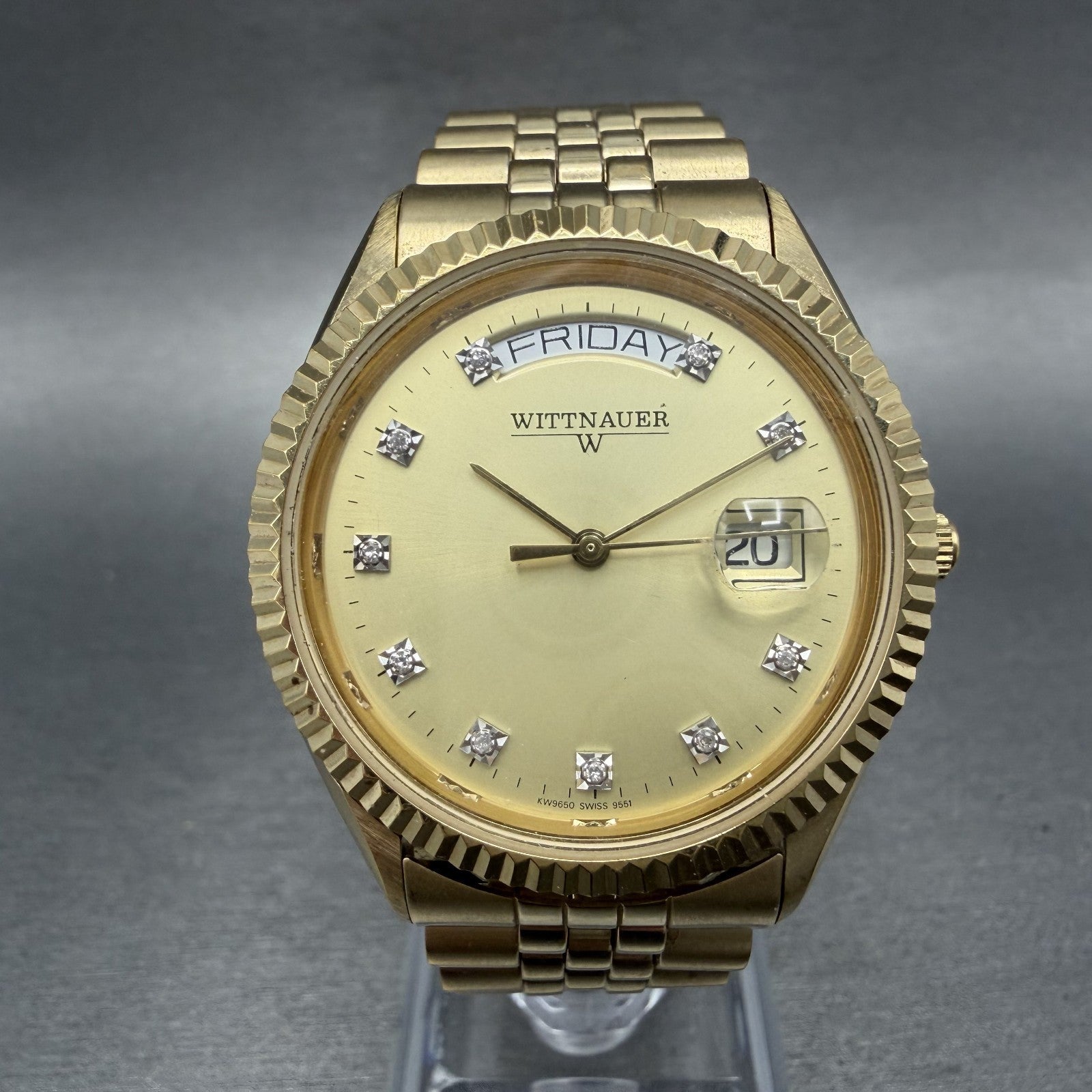 Wittnauer President Watch Men 35mm Gold Dial Gold Tone Daydate KW9650 New Batt0