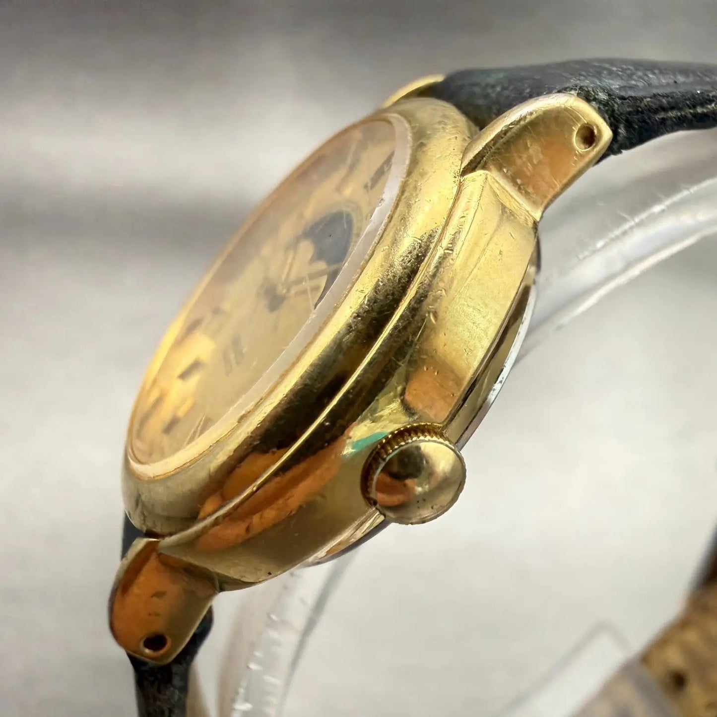 Seiko Moon Phase Watch Men 26mm Gold Dial Gold Tone Round 2A24-0090 New Battery2