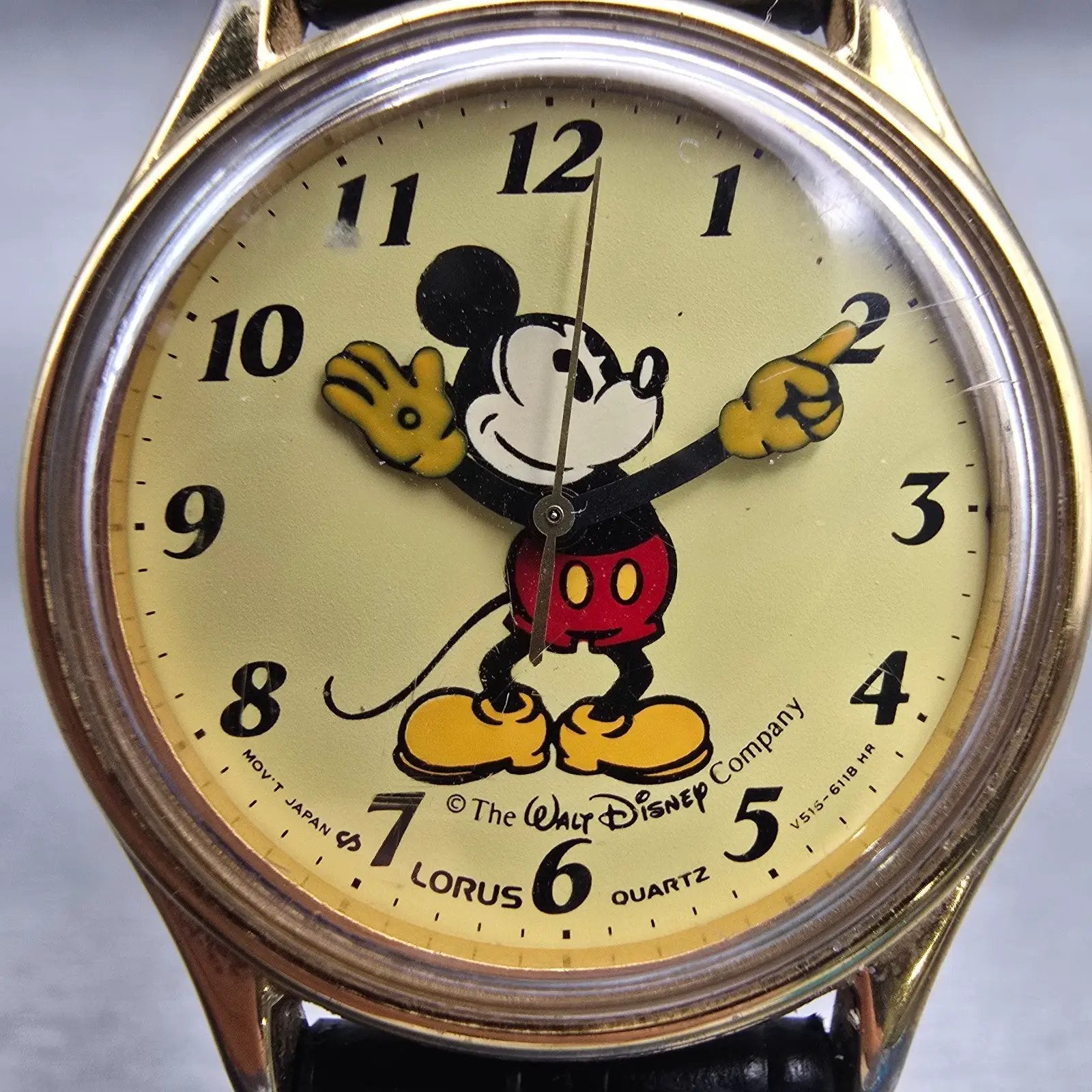 SLorus Mickey Mouse Watch Men 31mm Cream Dial Gold Tone Round V515-6000 New Batt1