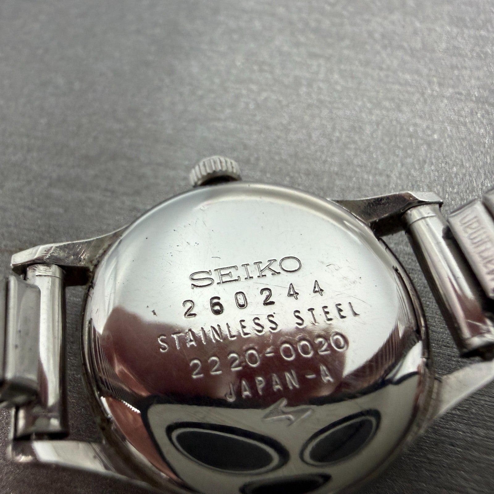 Seiko Watch Women 21mm Silver Dial Silver Tone Round 2220-0020 Manual Runs 4569