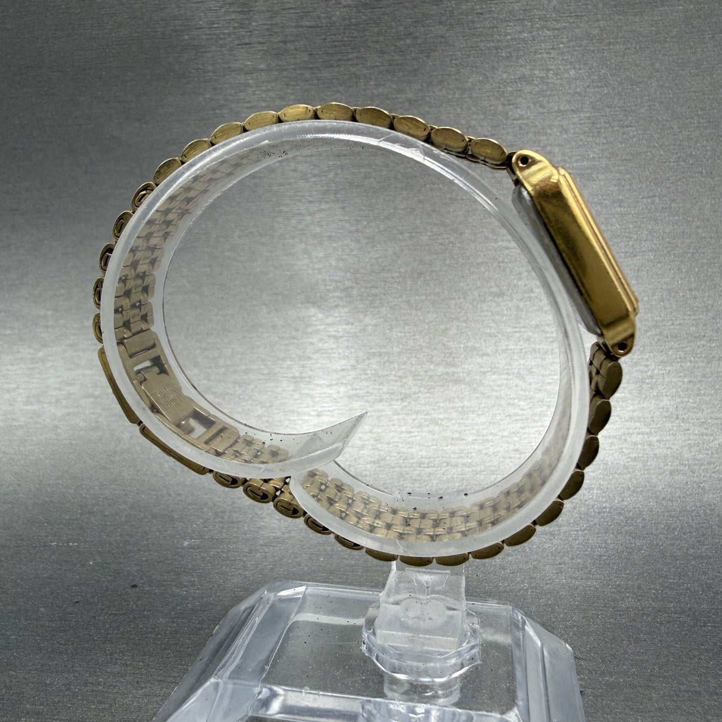 Seiko Tank Watch Women 17mm Champagne Dial Gold Tone 1N01-5E70 New Battery8
