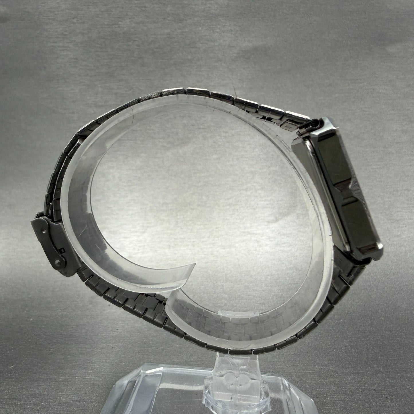 Citizen CQ Watch Women 28mm Black Dial Gray Tone Rectangle 3630 New Battery8