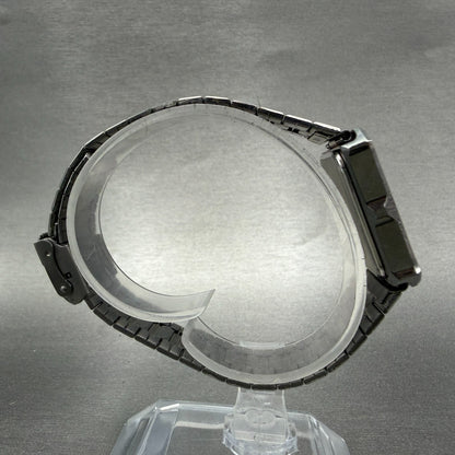 Citizen CQ Watch Women 28mm Black Dial Gray Tone Rectangle 3630 New Battery8
