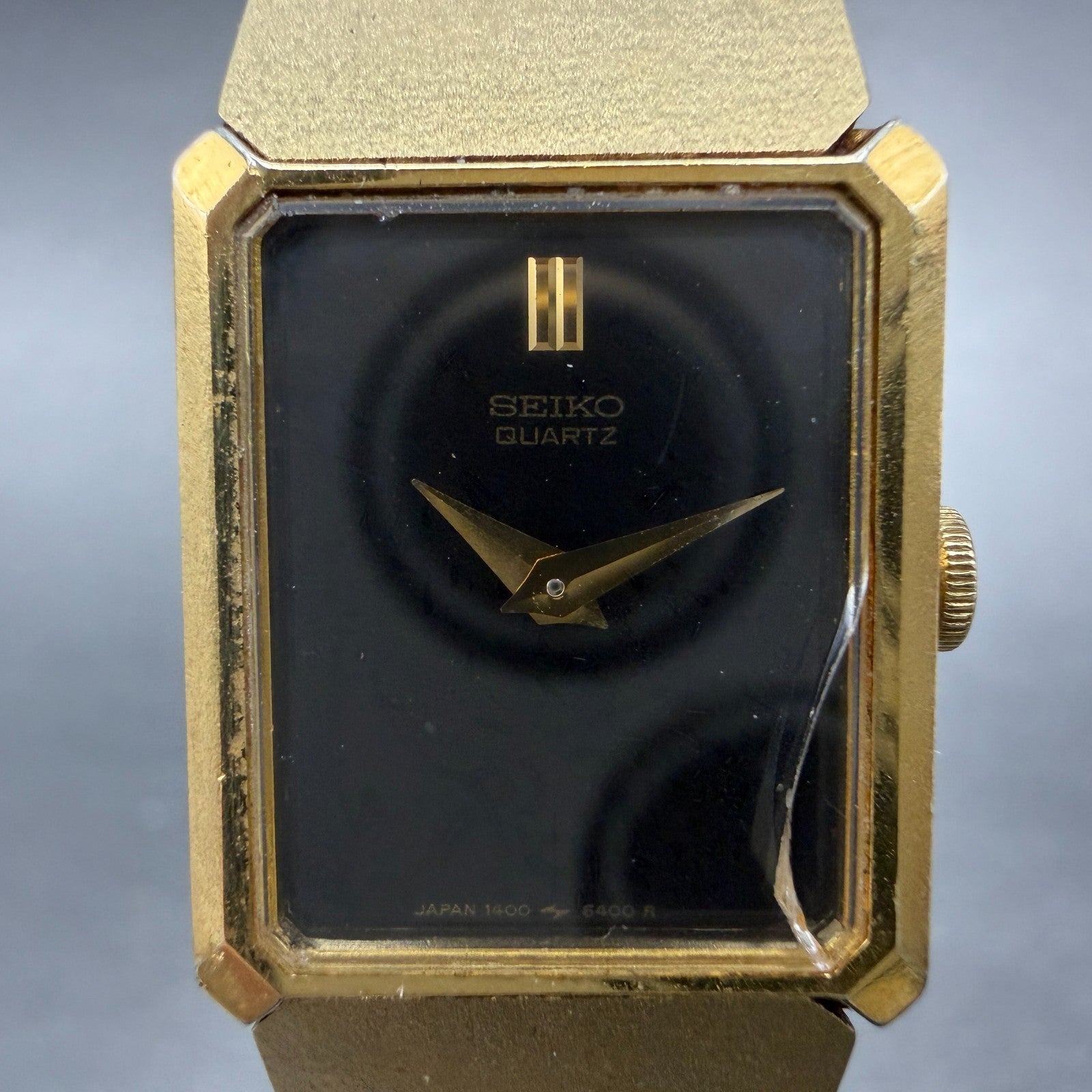 Seiko Watch Women 17mm Black Dial Gold Tone Rectangle 1400-8479 New Battery VTG1