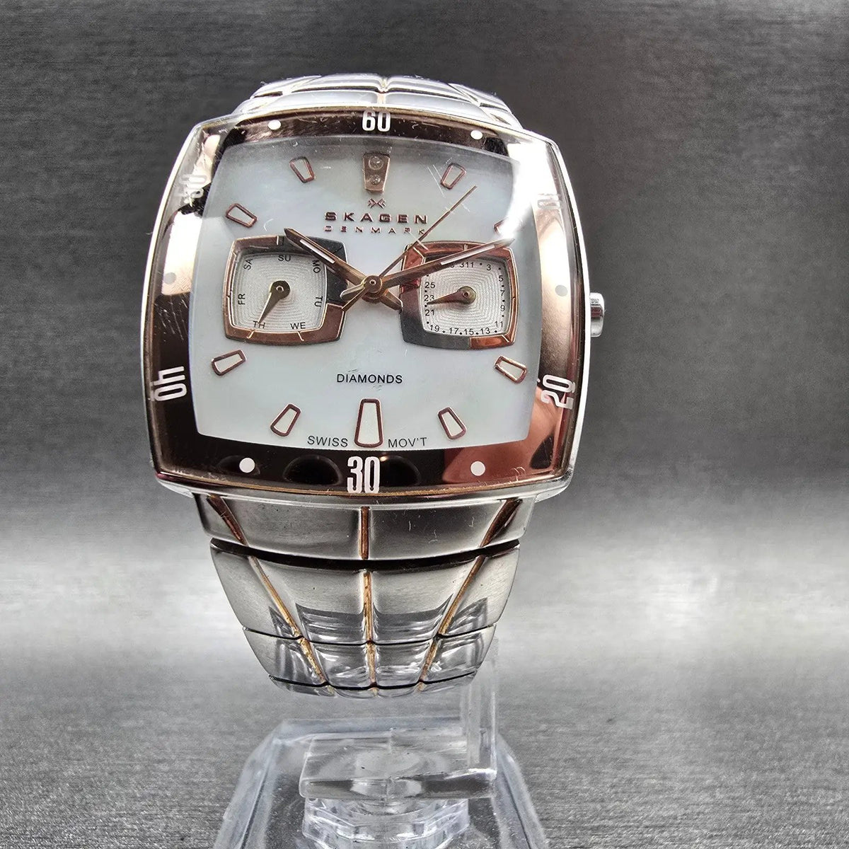 Skagen Watch Women 32mm MOP Dial Two Tone Daydate Square 626SSXR New Battery5
