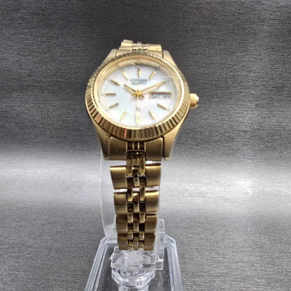 Citizen CQ Watch Women 25mm MOP Dial Gold Tone Daydate 1002-R15101 New Battery 85
