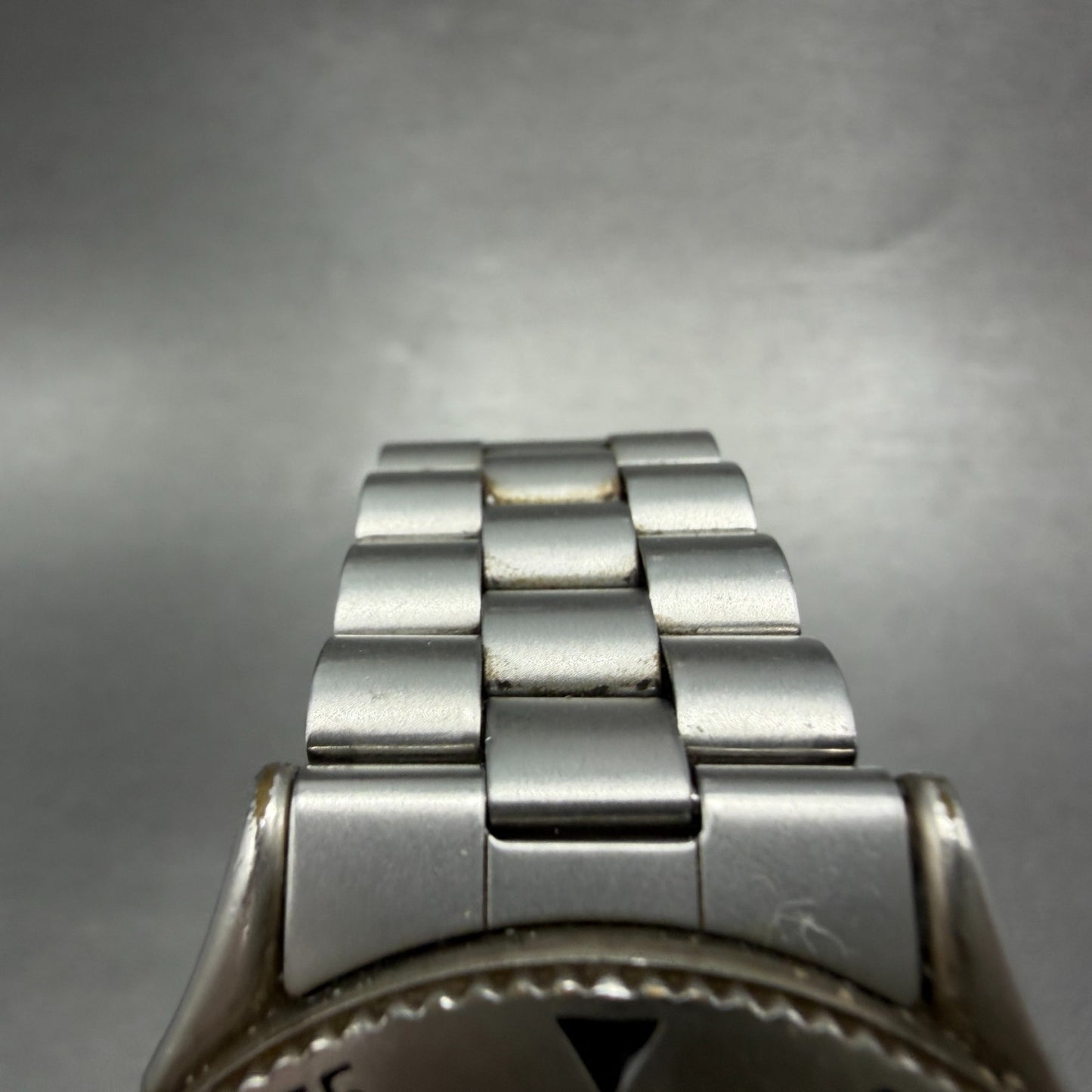 Wenger Sak Watch Men 38mm Black Dial Silver Tone Round Daydate Round PARTS VTG5