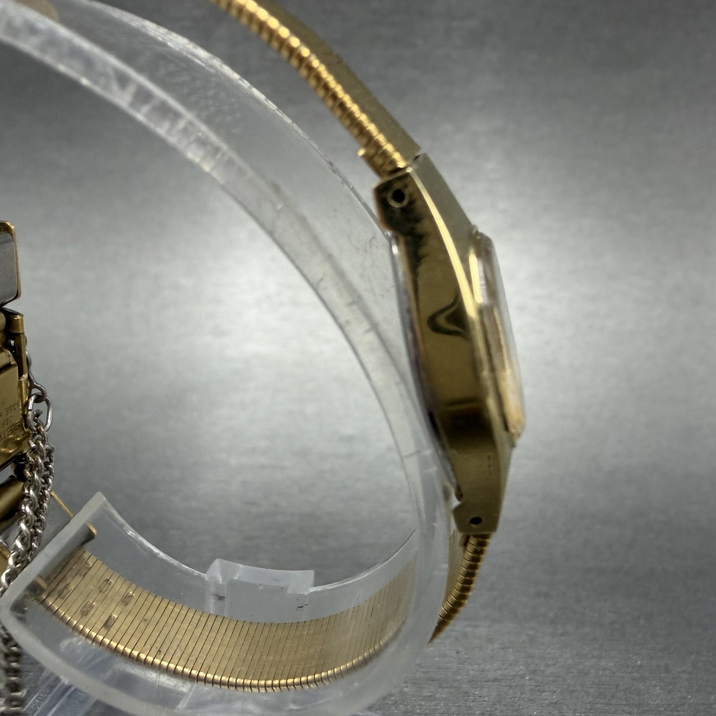 Seiko Watch Women 16mm Champagne Dial Gold Tone Round 2C20-5309 New Battery3