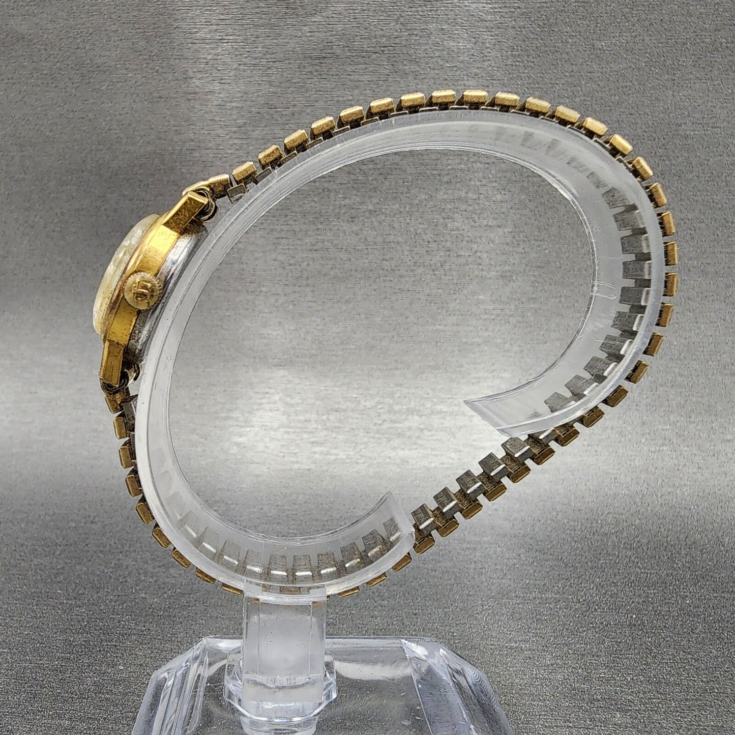 VTG Tissot Watch Women 20mm Gold Dial Gold Plated Round Manual Wind Runs6