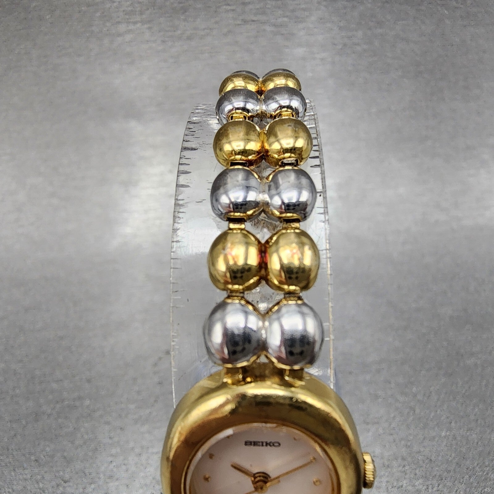 Seiko Watch Women 18mm White Dial Two Tone Oval 12215790 New Battery4