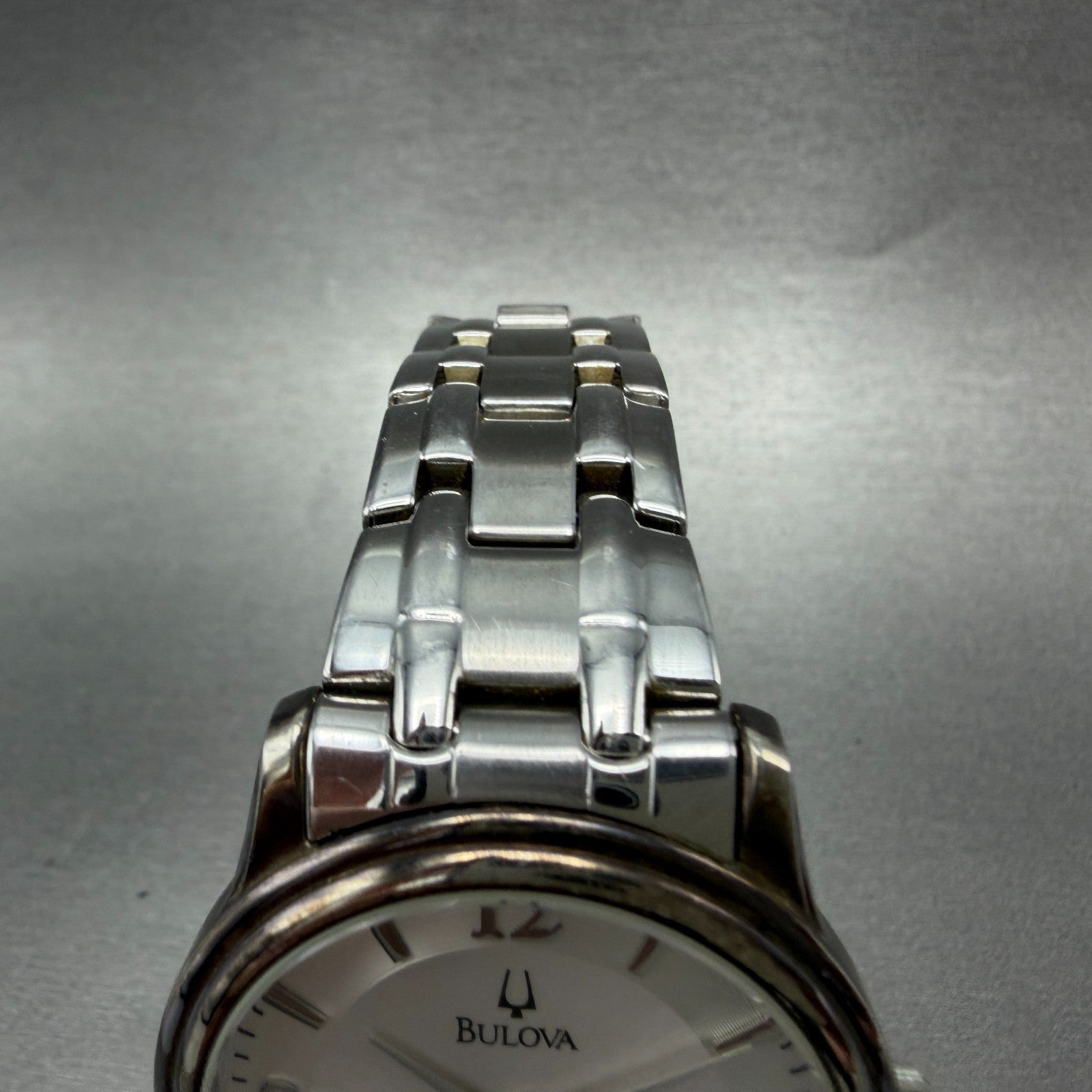 Bulova Watch Men 38mm Silver Dial Silver Tone Round 96A000 New Battery4