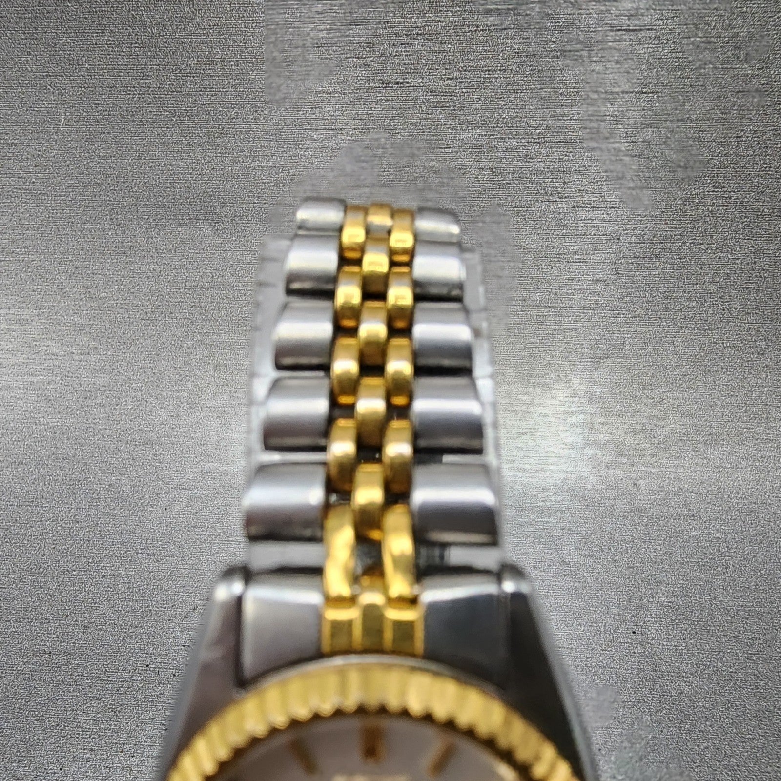Seiko Watch Women 24mm Silver Dial Two Tone Daydate 7n830041 New Battery4