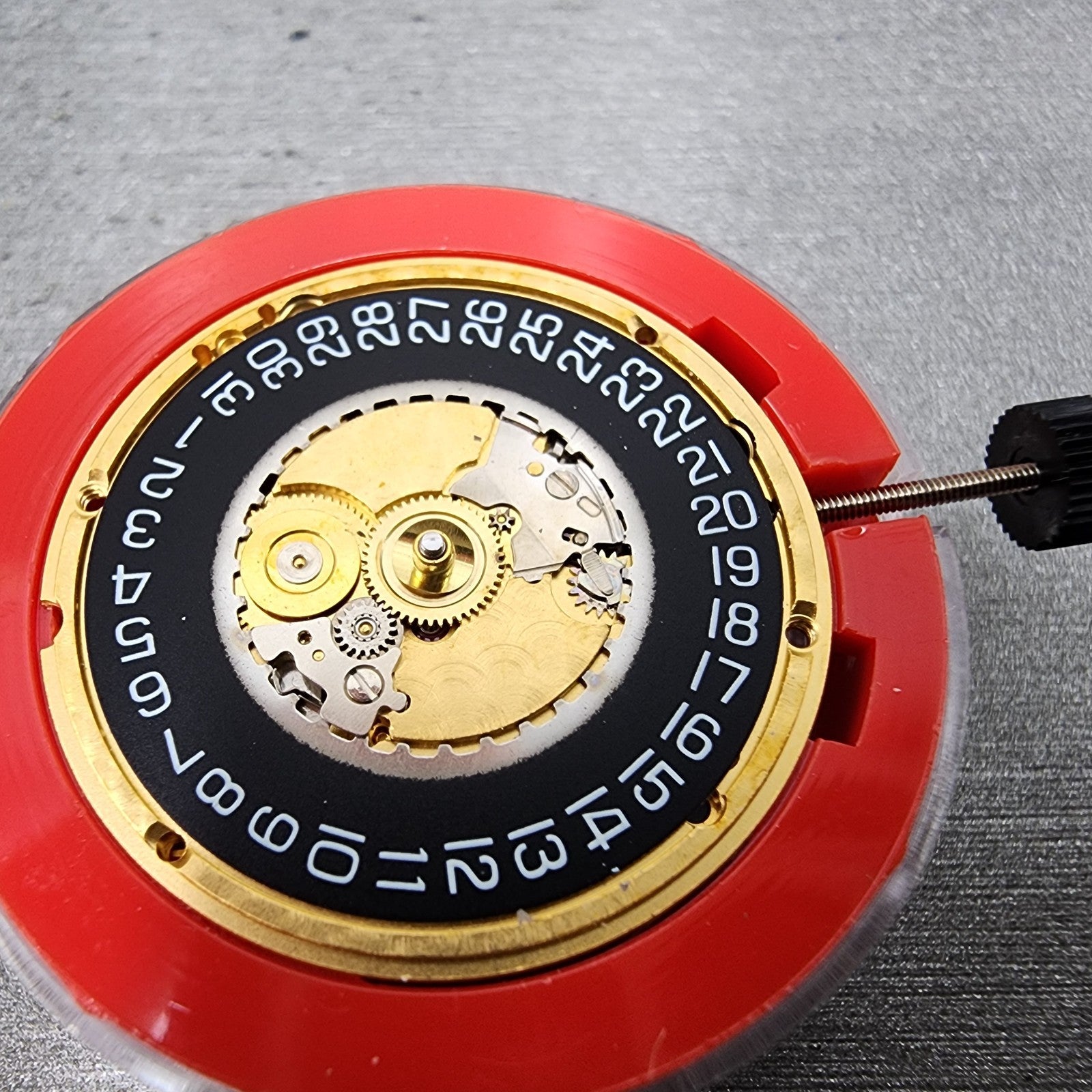 Bvlgari Solo Tempo ST35S Movement cal. MVE002TEE Black Date Wheel 7 Jewels PART1